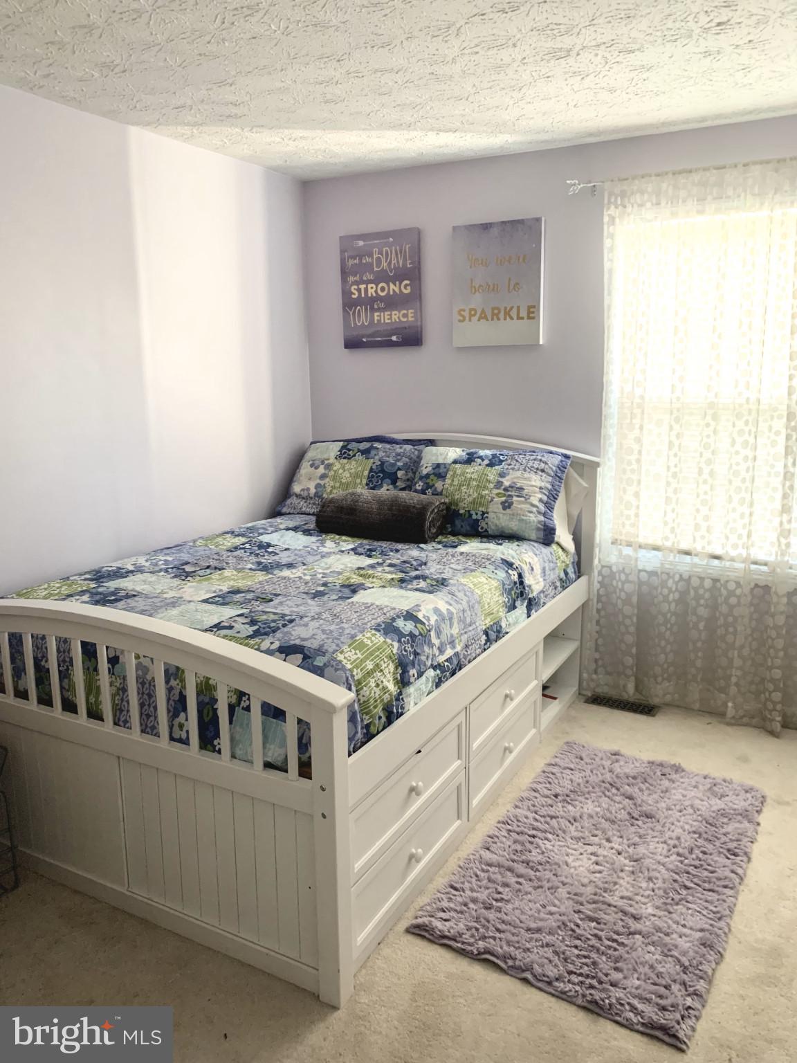 GLENDALE - Residential