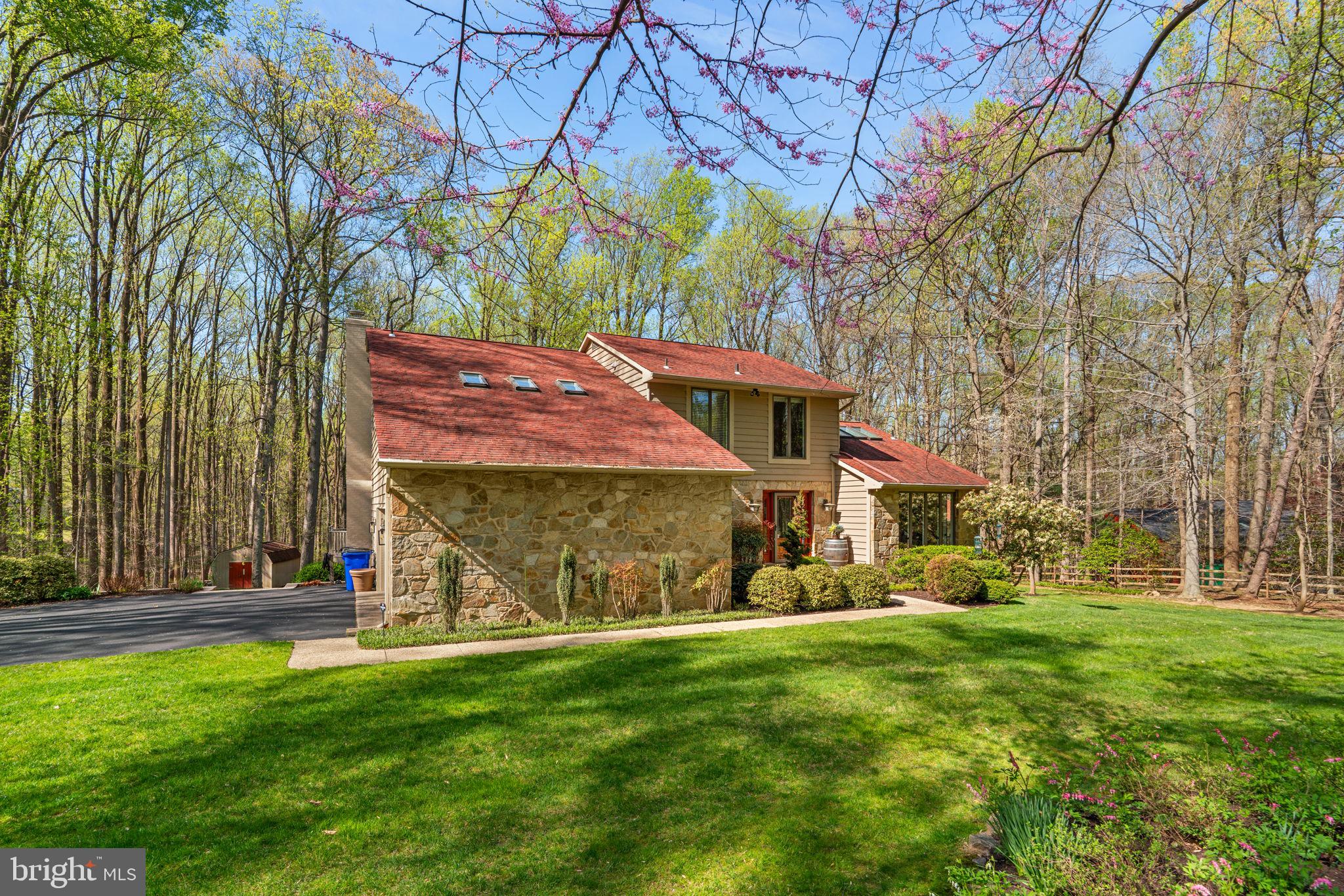 SIMPSON WOODS - Residential