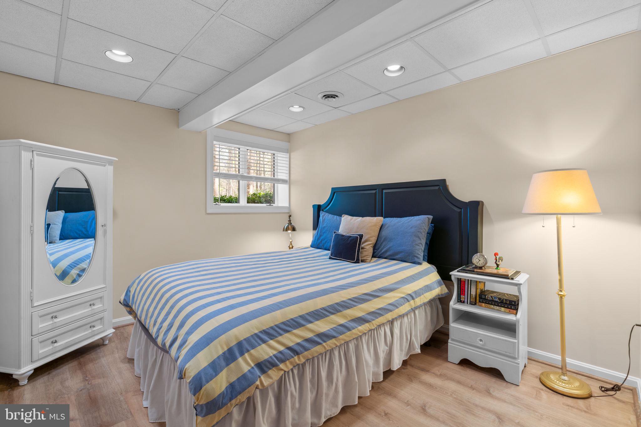 SIMPSON WOODS - Residential