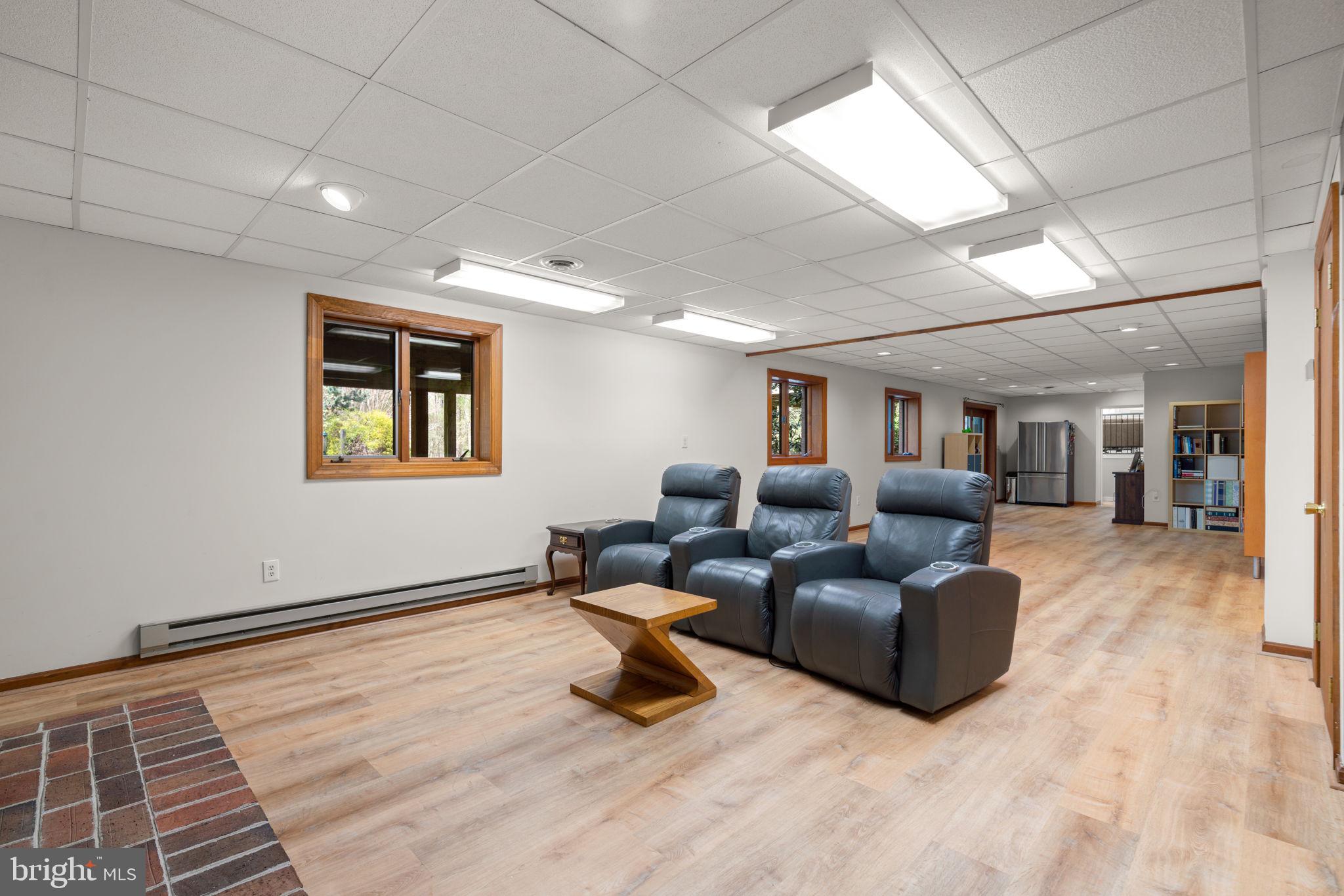 SIMPSON WOODS - Residential