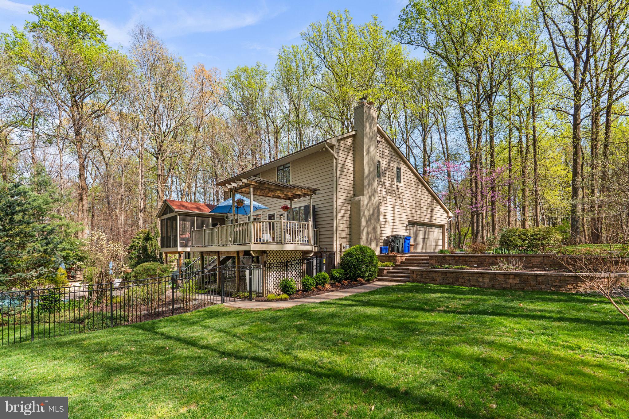 SIMPSON WOODS - Residential