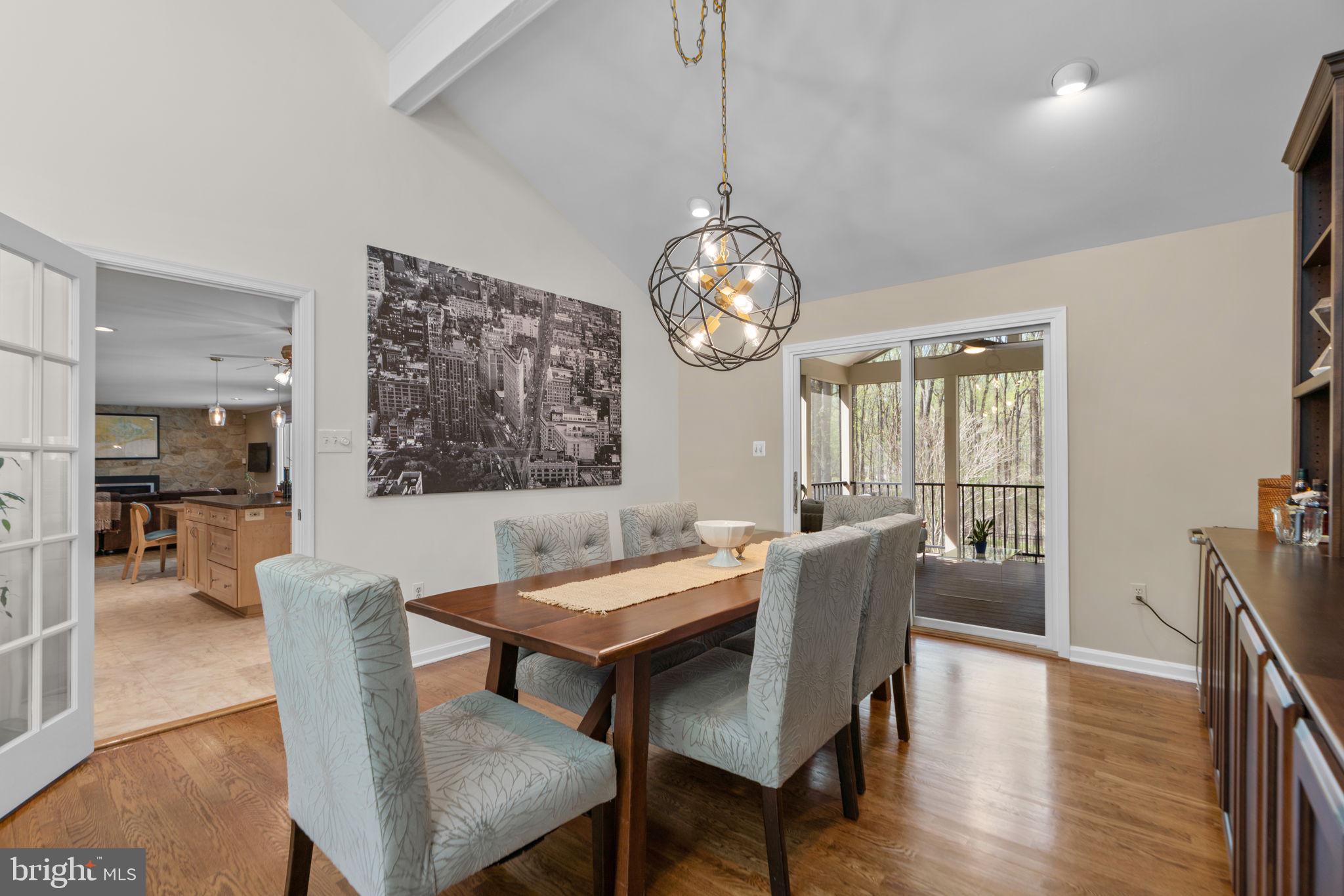 SIMPSON WOODS - Residential