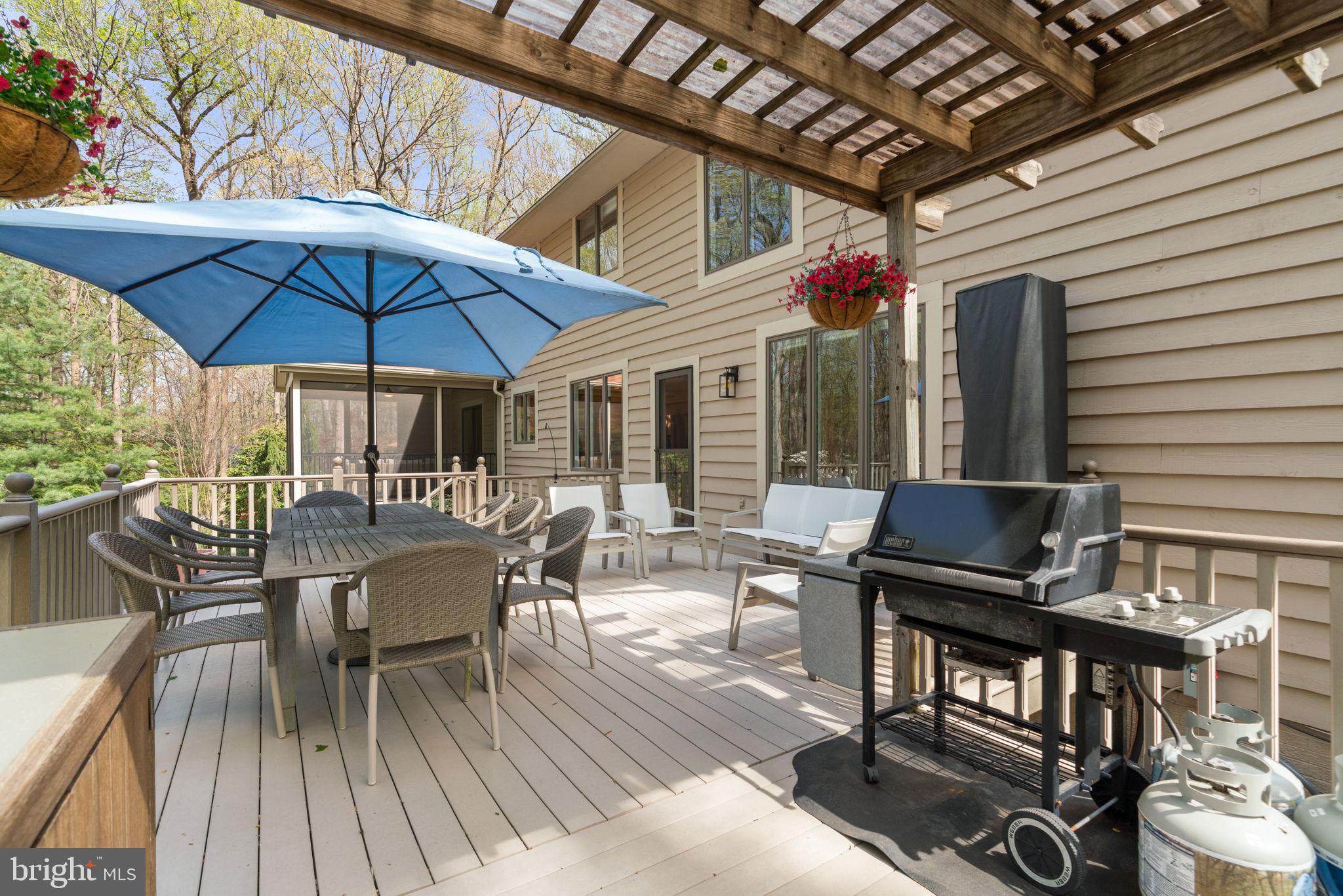 SIMPSON WOODS - Residential