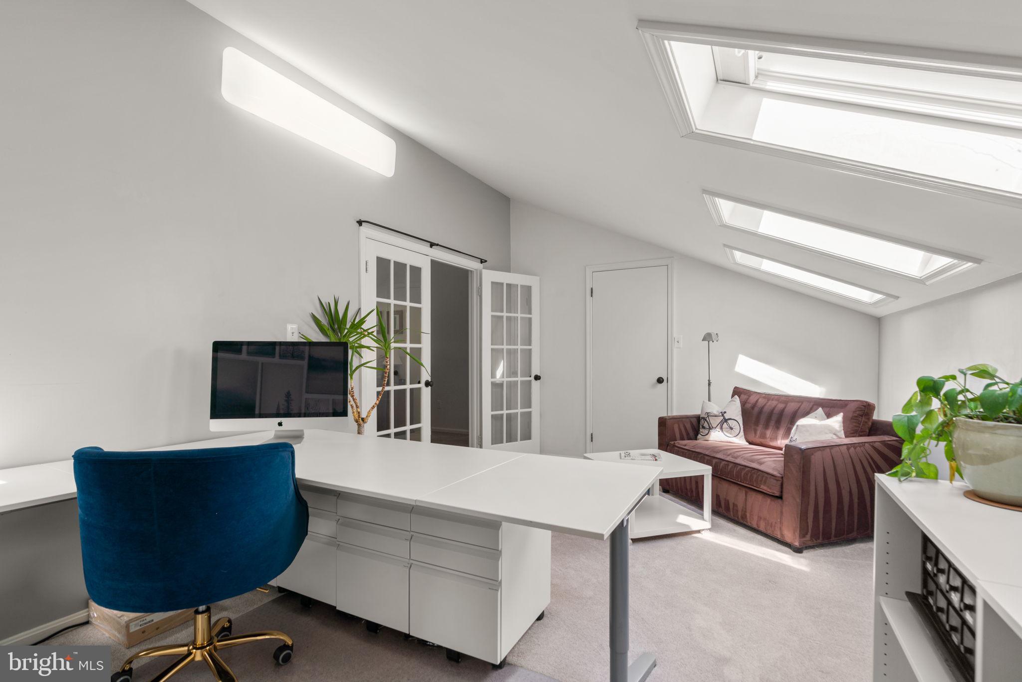 SIMPSON WOODS - Residential