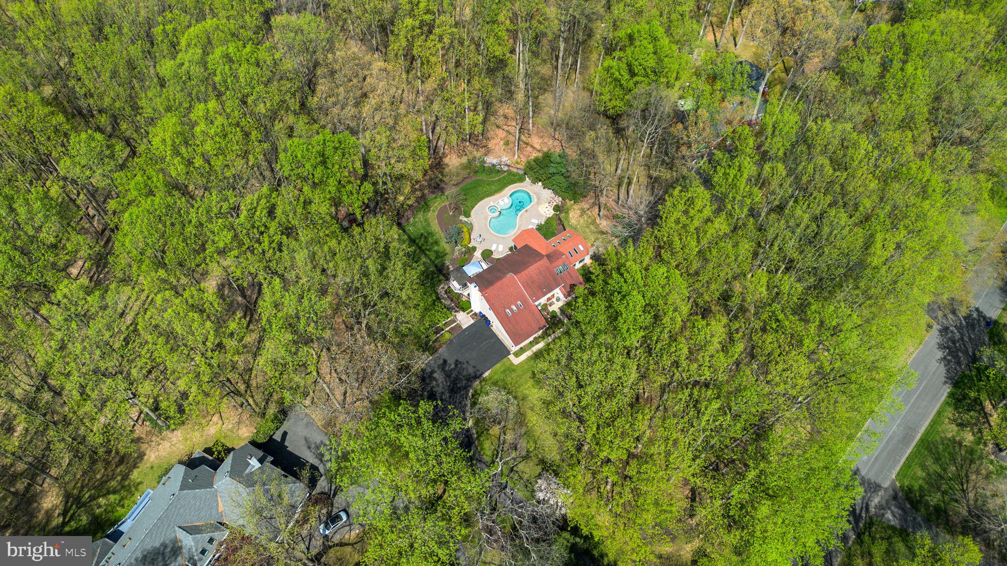 SIMPSON WOODS - Residential