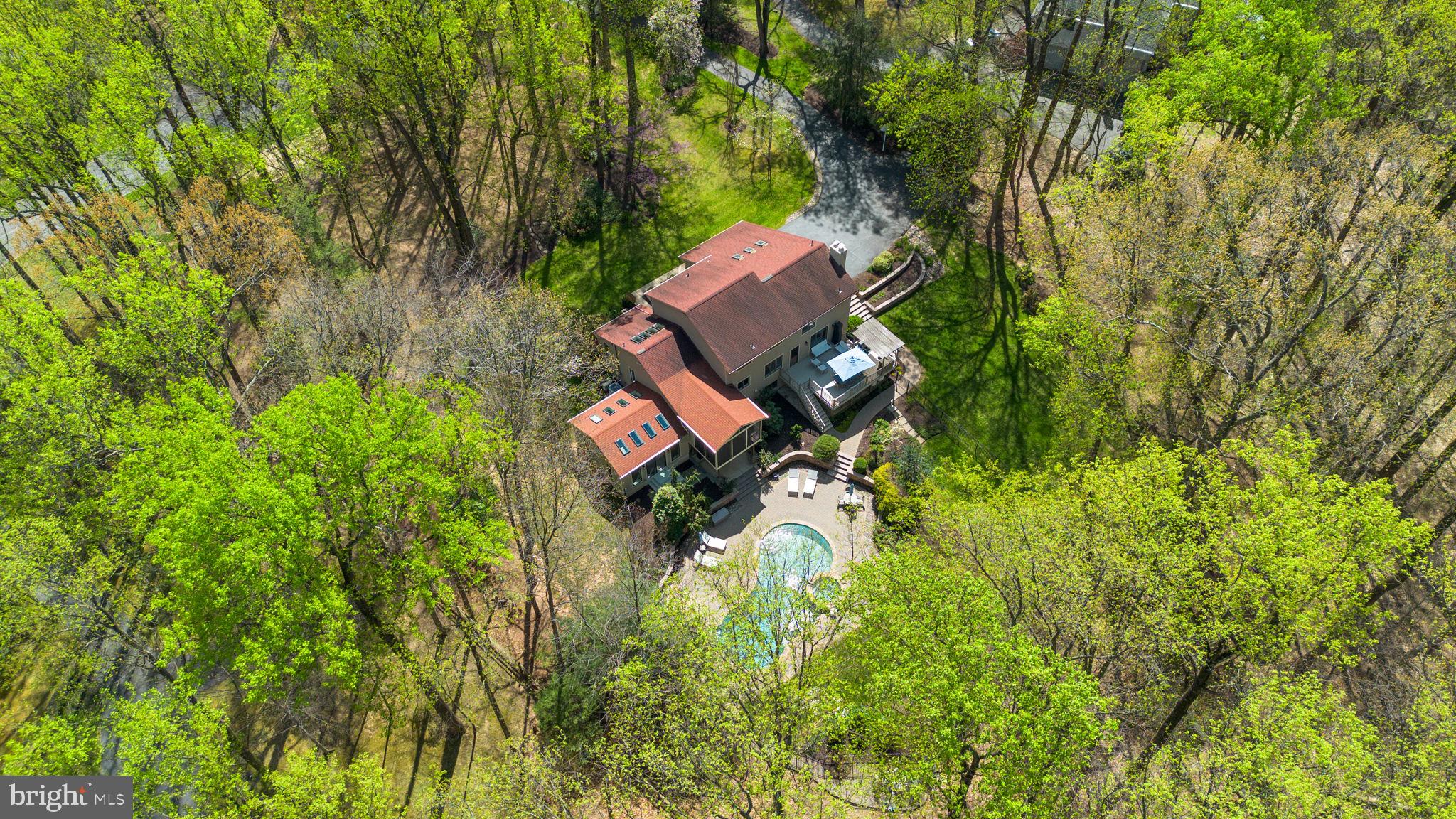 SIMPSON WOODS - Residential