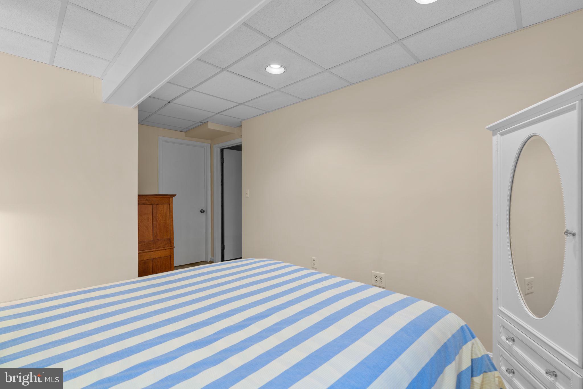 SIMPSON WOODS - Residential