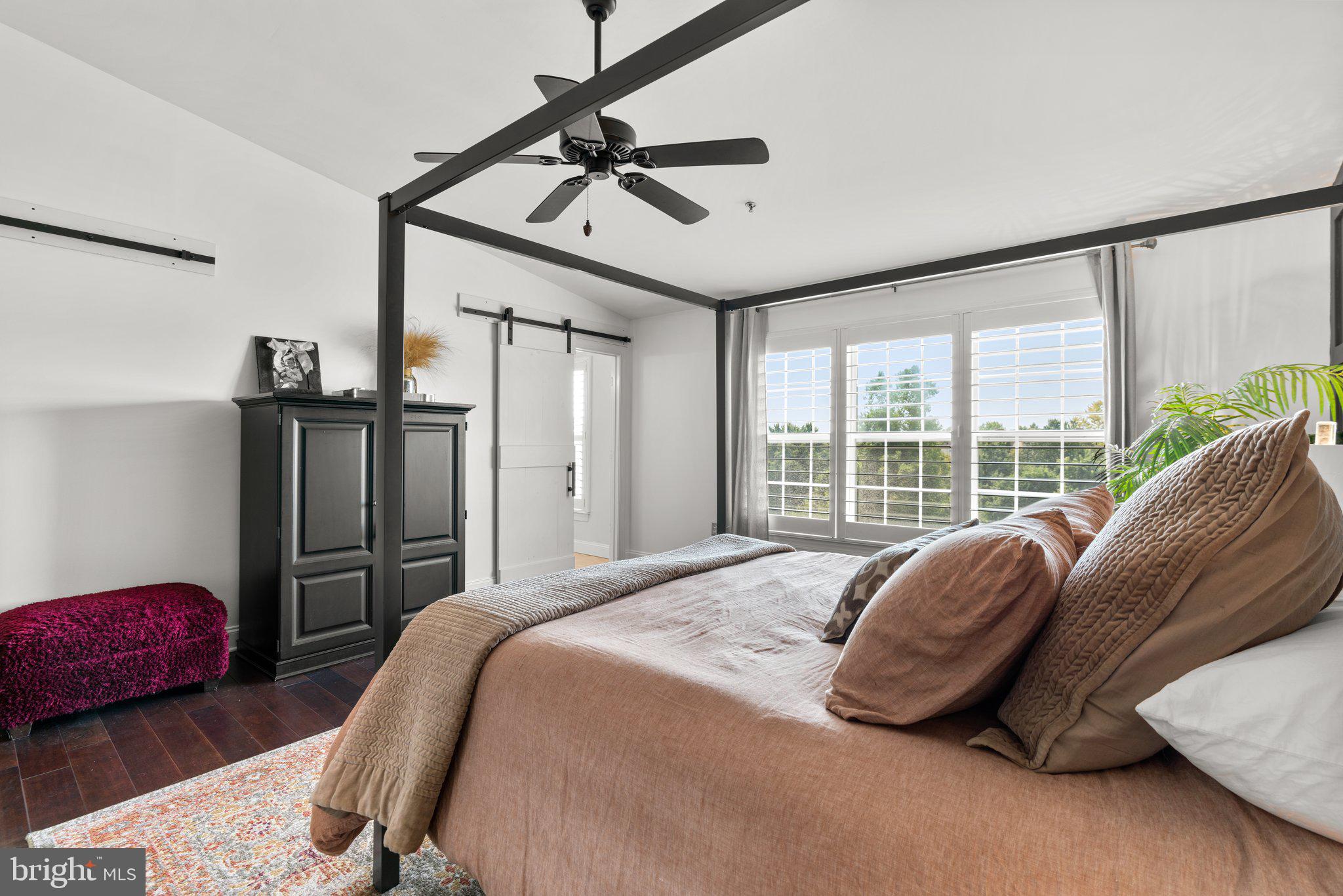 KENTLANDS - Residential