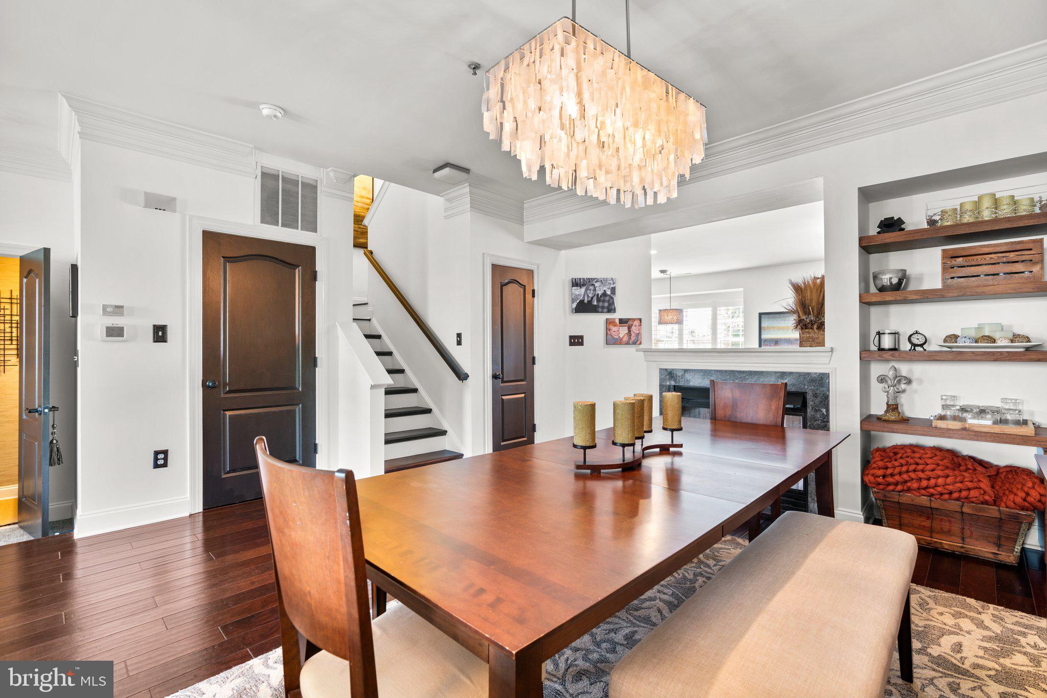 KENTLANDS - Residential