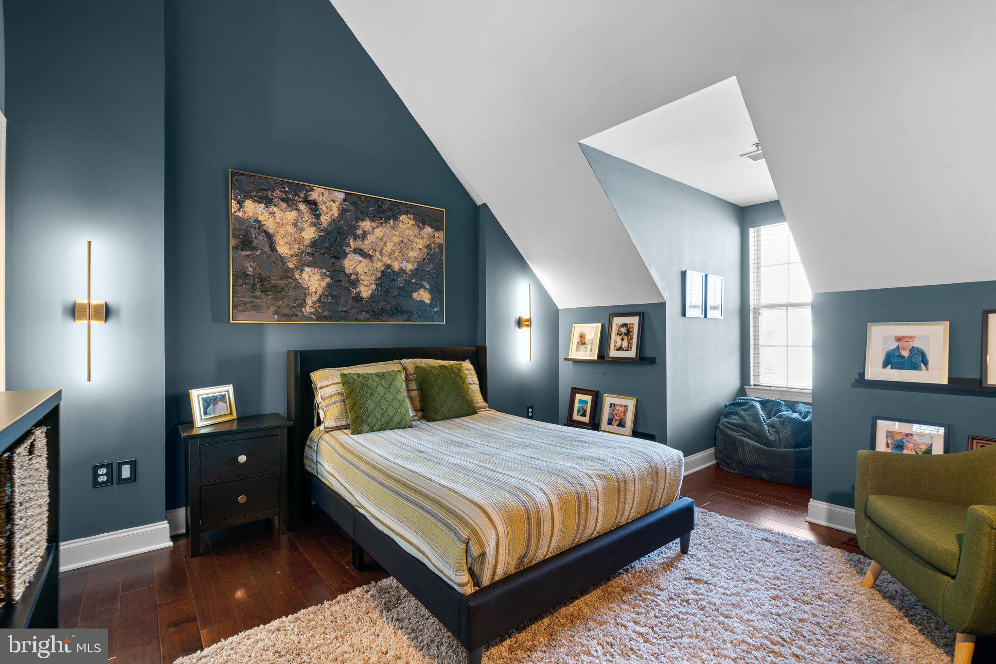 KENTLANDS - Residential