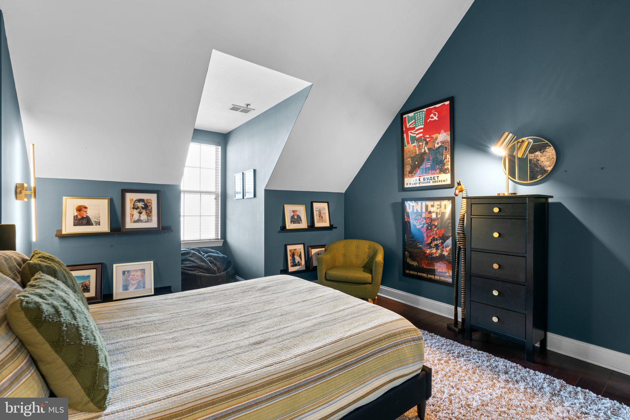 KENTLANDS - Residential