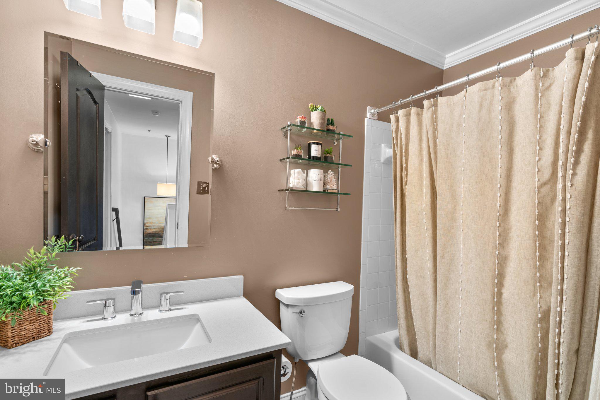 KENTLANDS - Residential