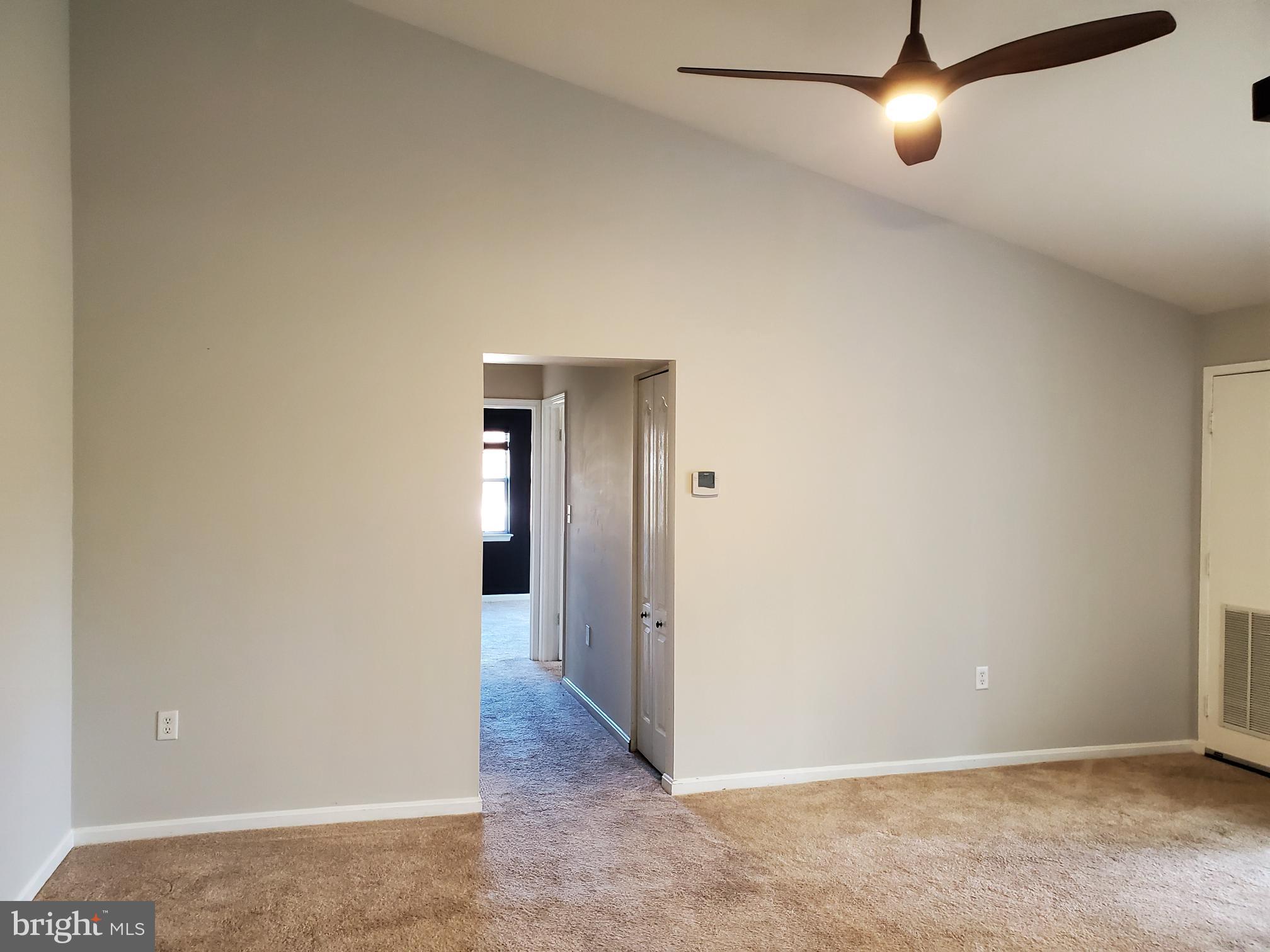 MONTGOMERY RUN - Residential Lease