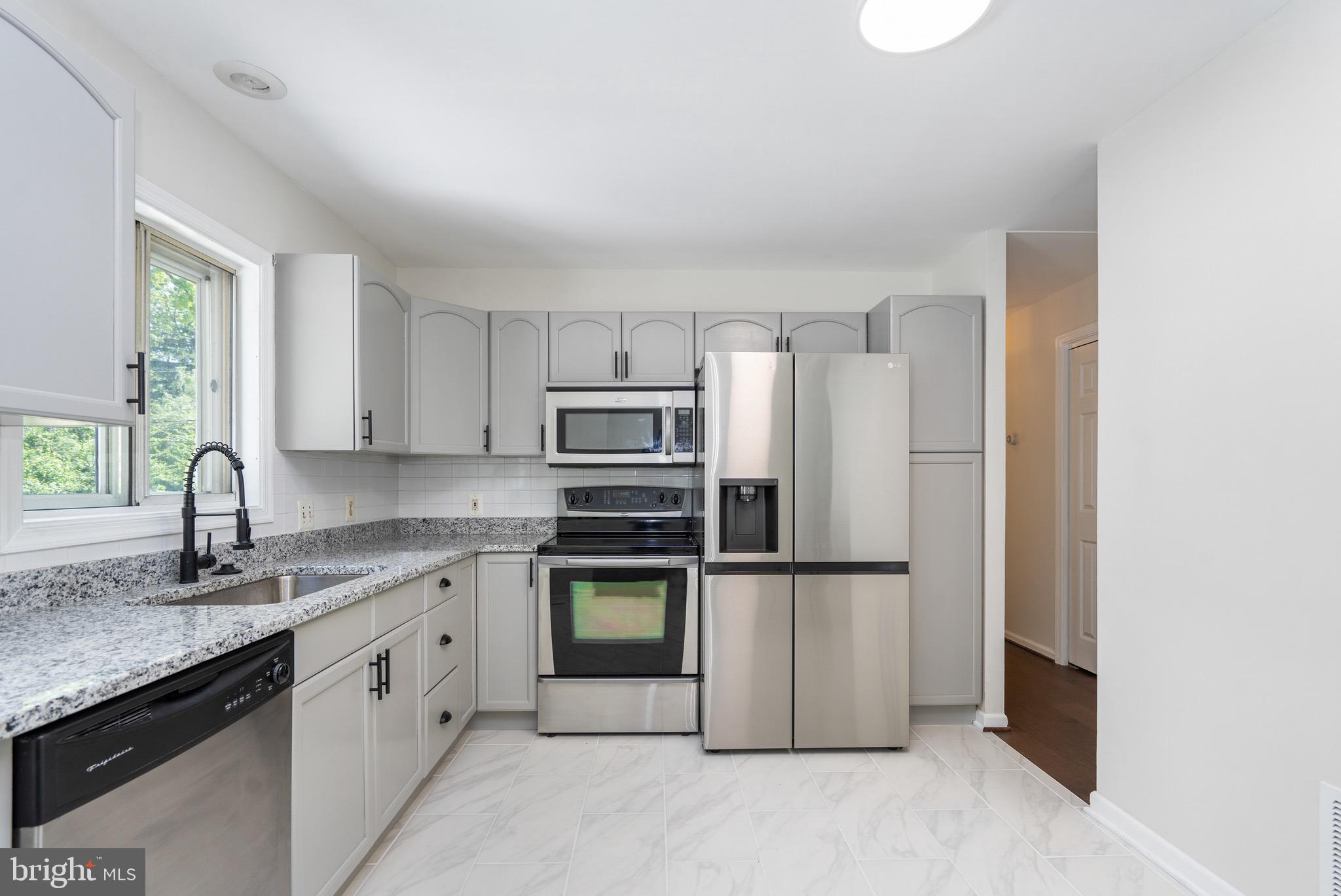 LUTHERVILLE HEIGHTS - Residential Lease