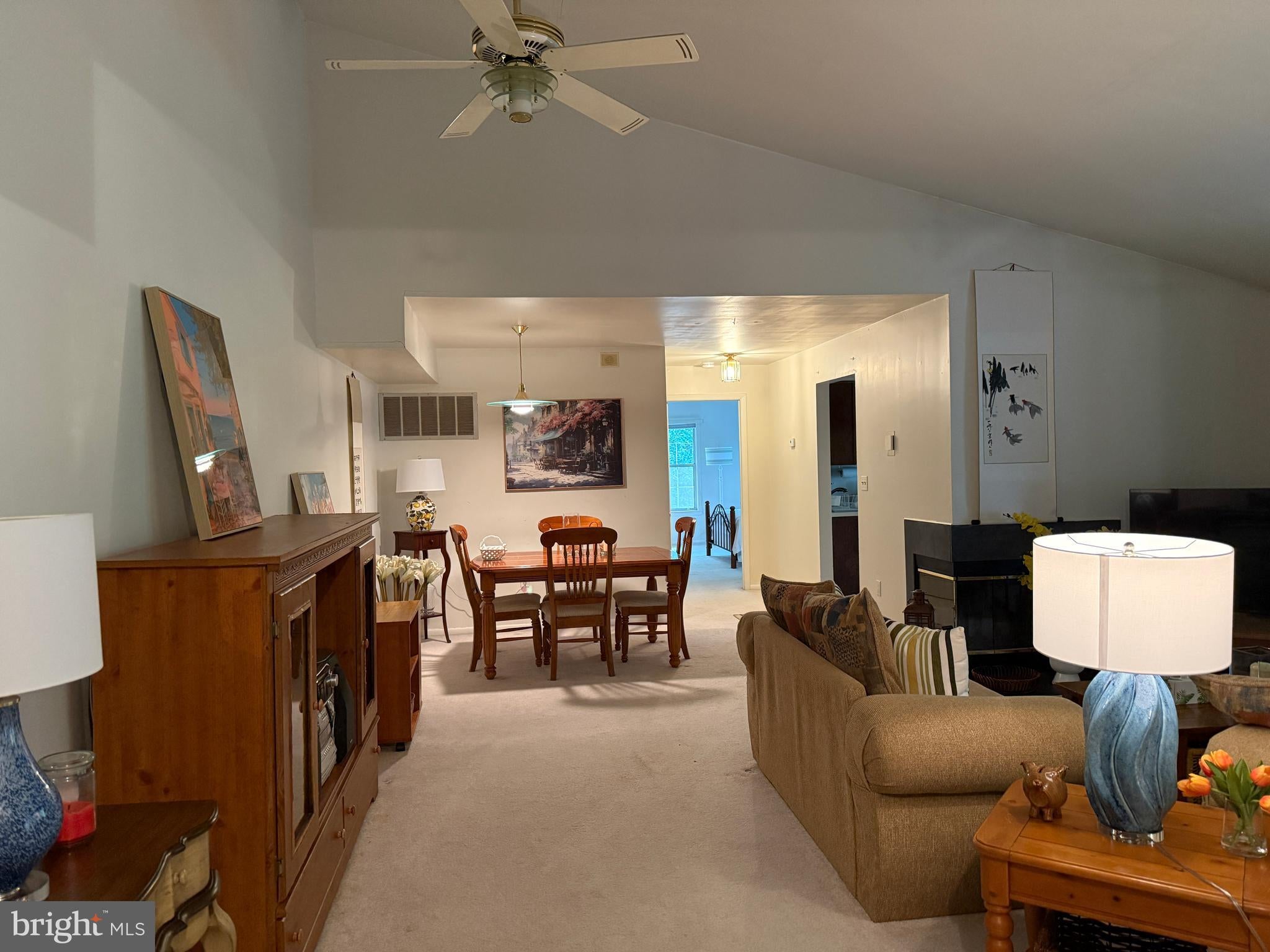 111 BISCAYNE COURT 10