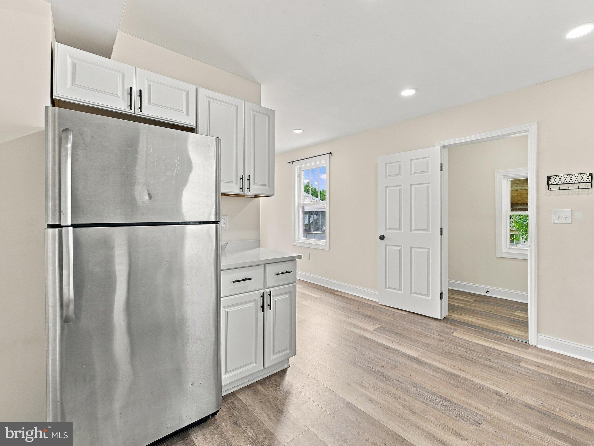 8118 MAPLEVILLE ROAD