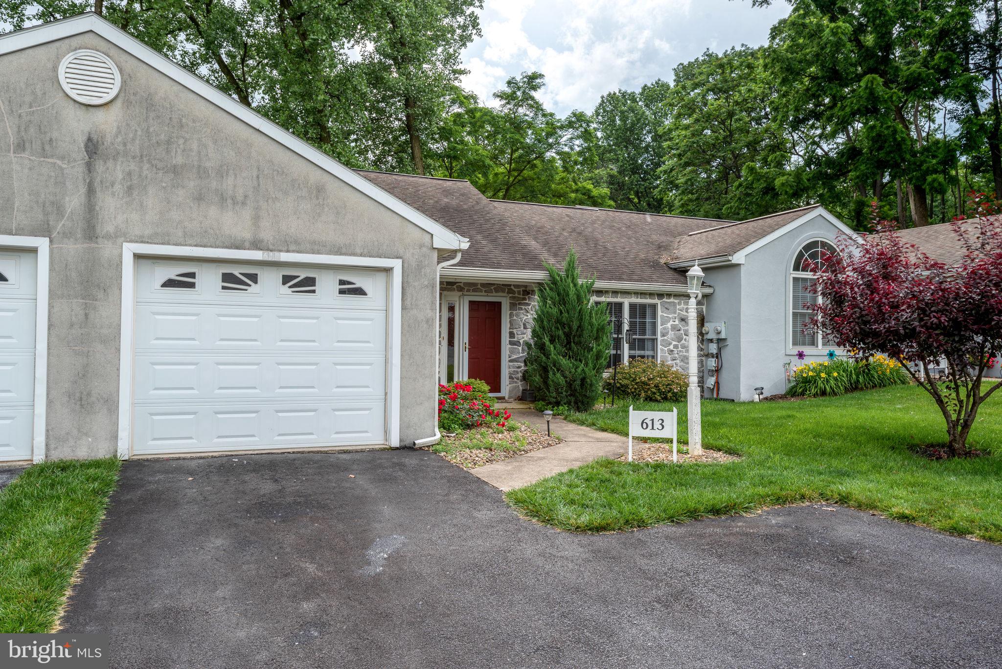 613 MULBERRY LANE