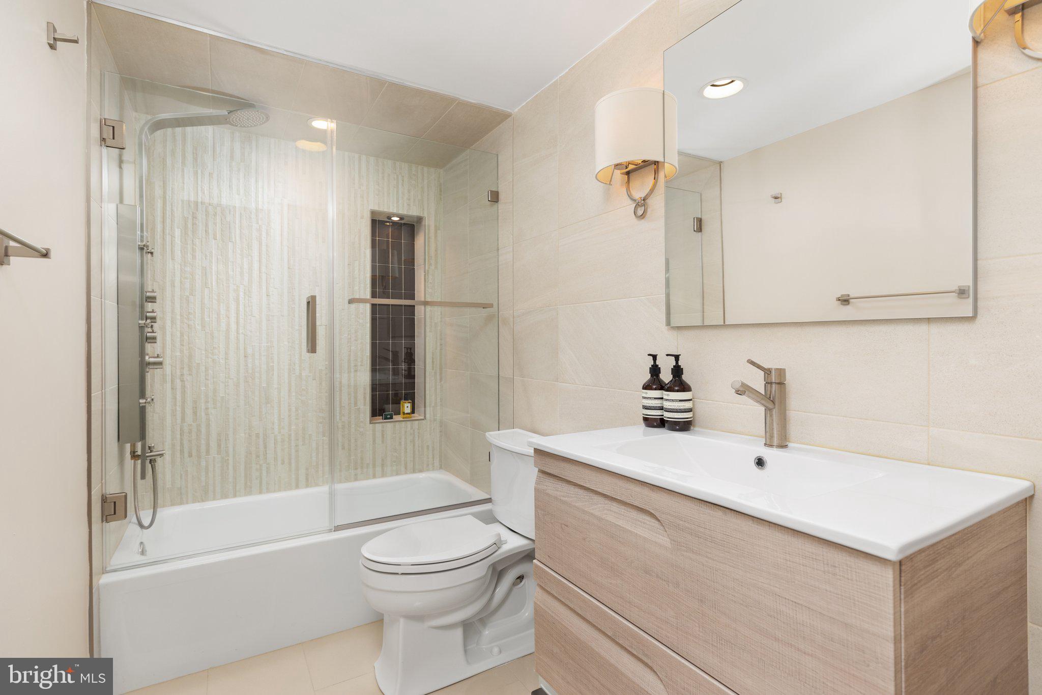 REGENCY AT MCLEAN - Residential