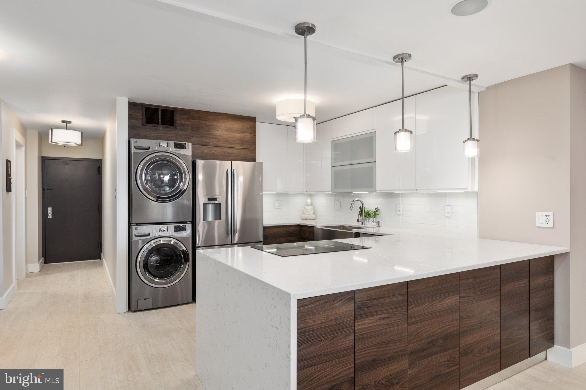 REGENCY AT MCLEAN - Residential