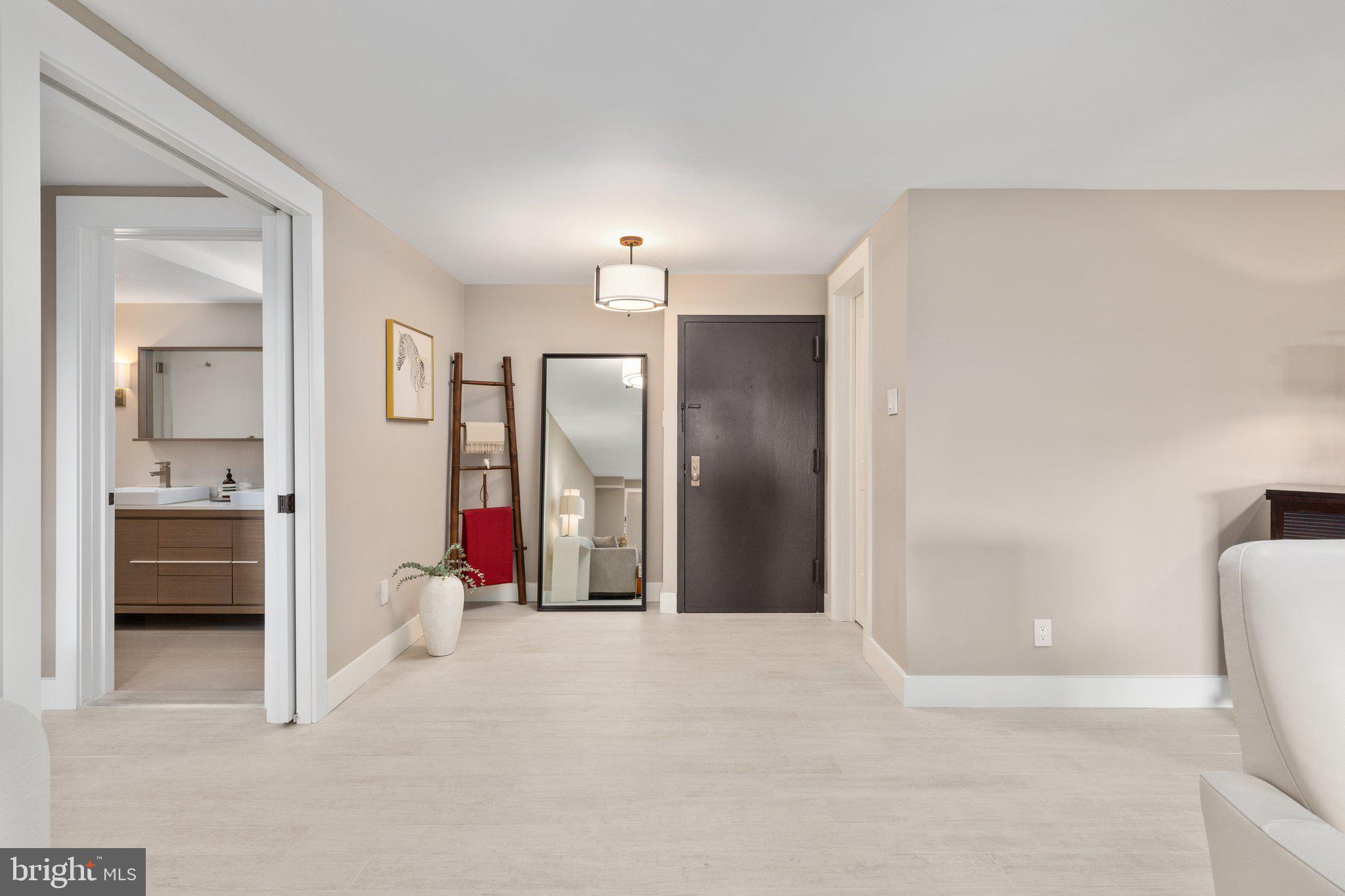 REGENCY AT MCLEAN - Residential