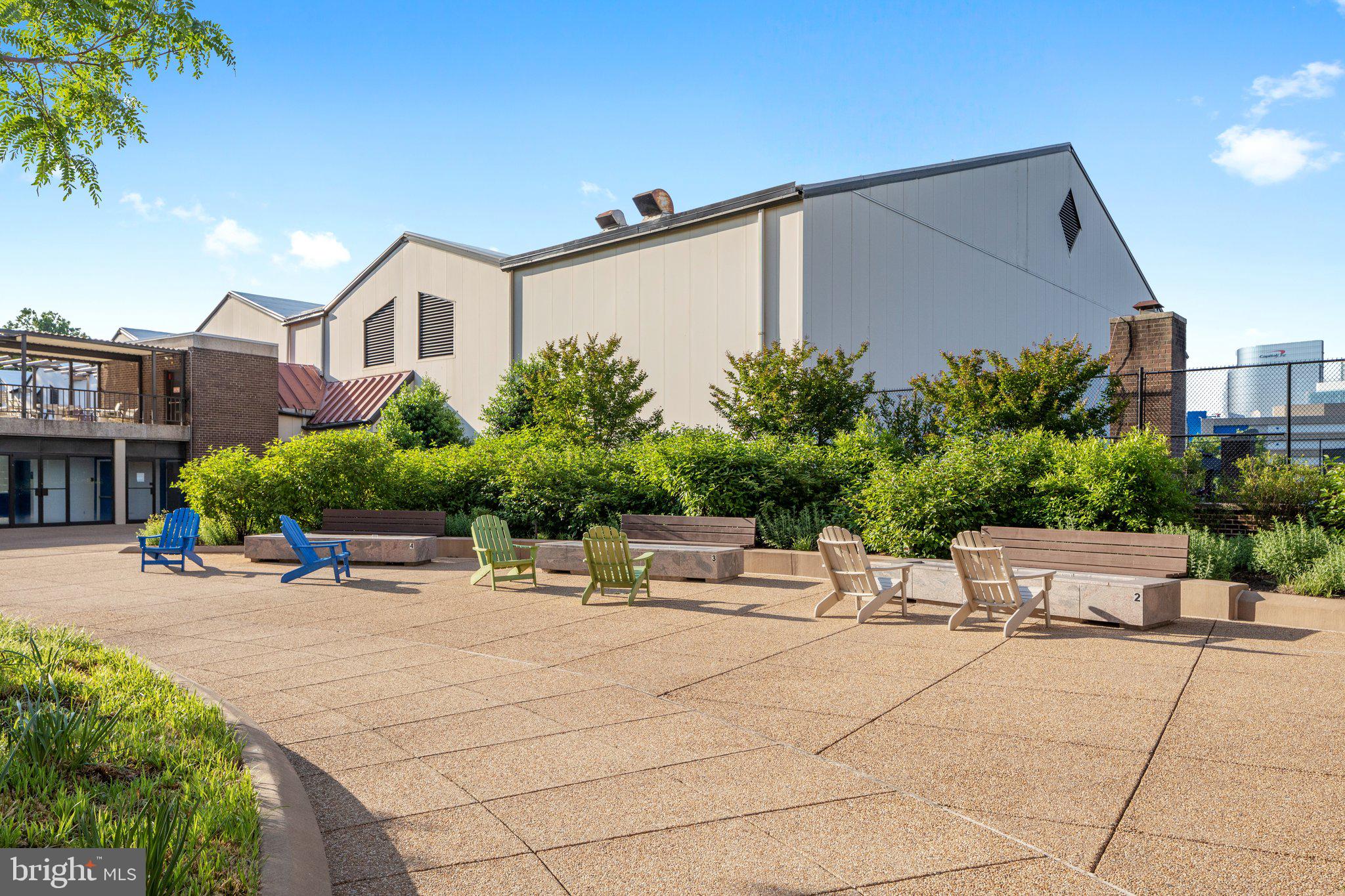 REGENCY AT MCLEAN - Residential