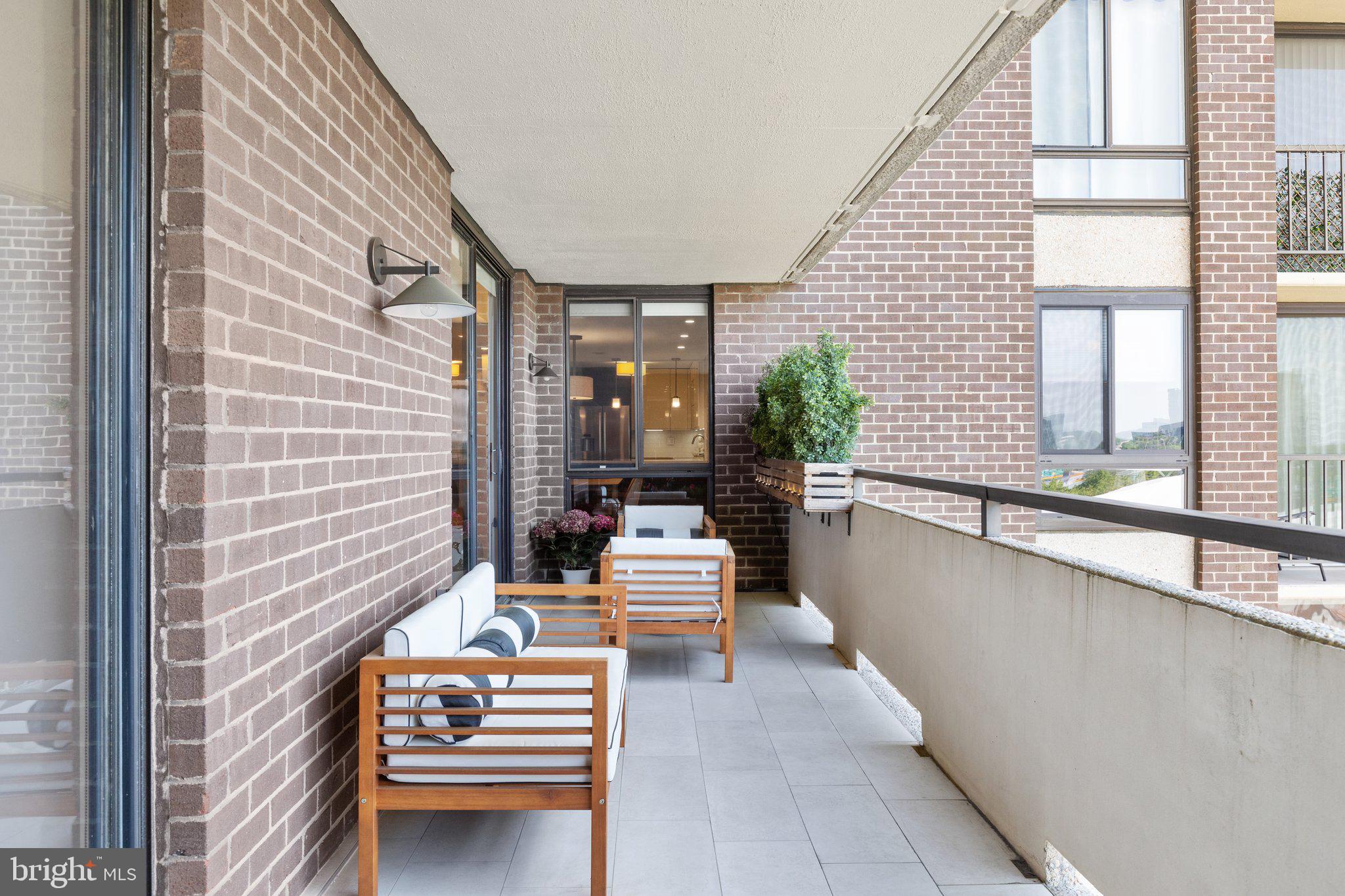 REGENCY AT MCLEAN - Residential