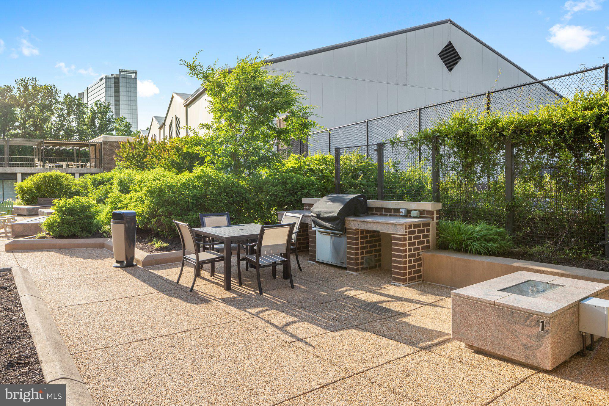 REGENCY AT MCLEAN - Residential