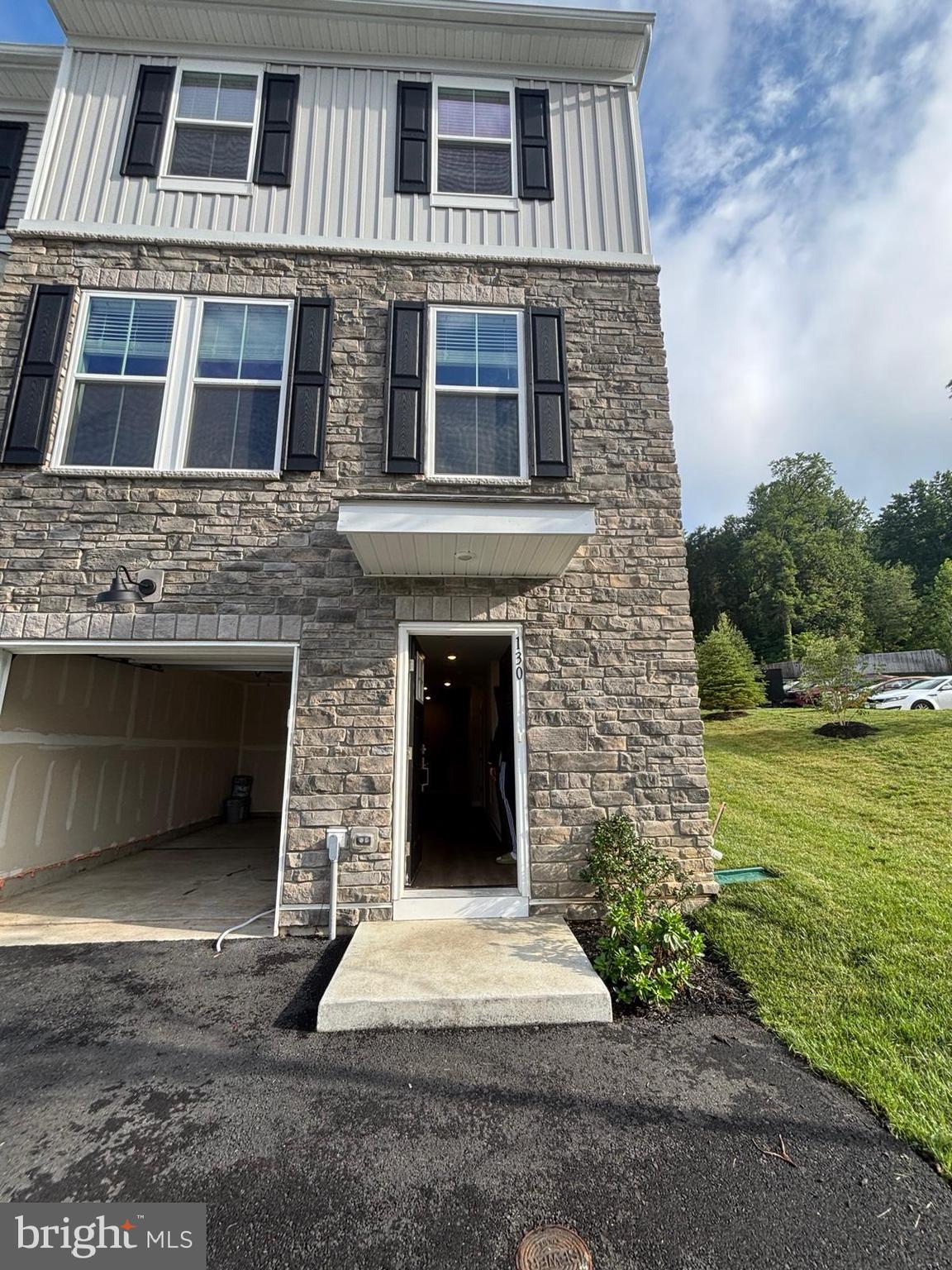 130 ABRAMO VICTOR DRIVE