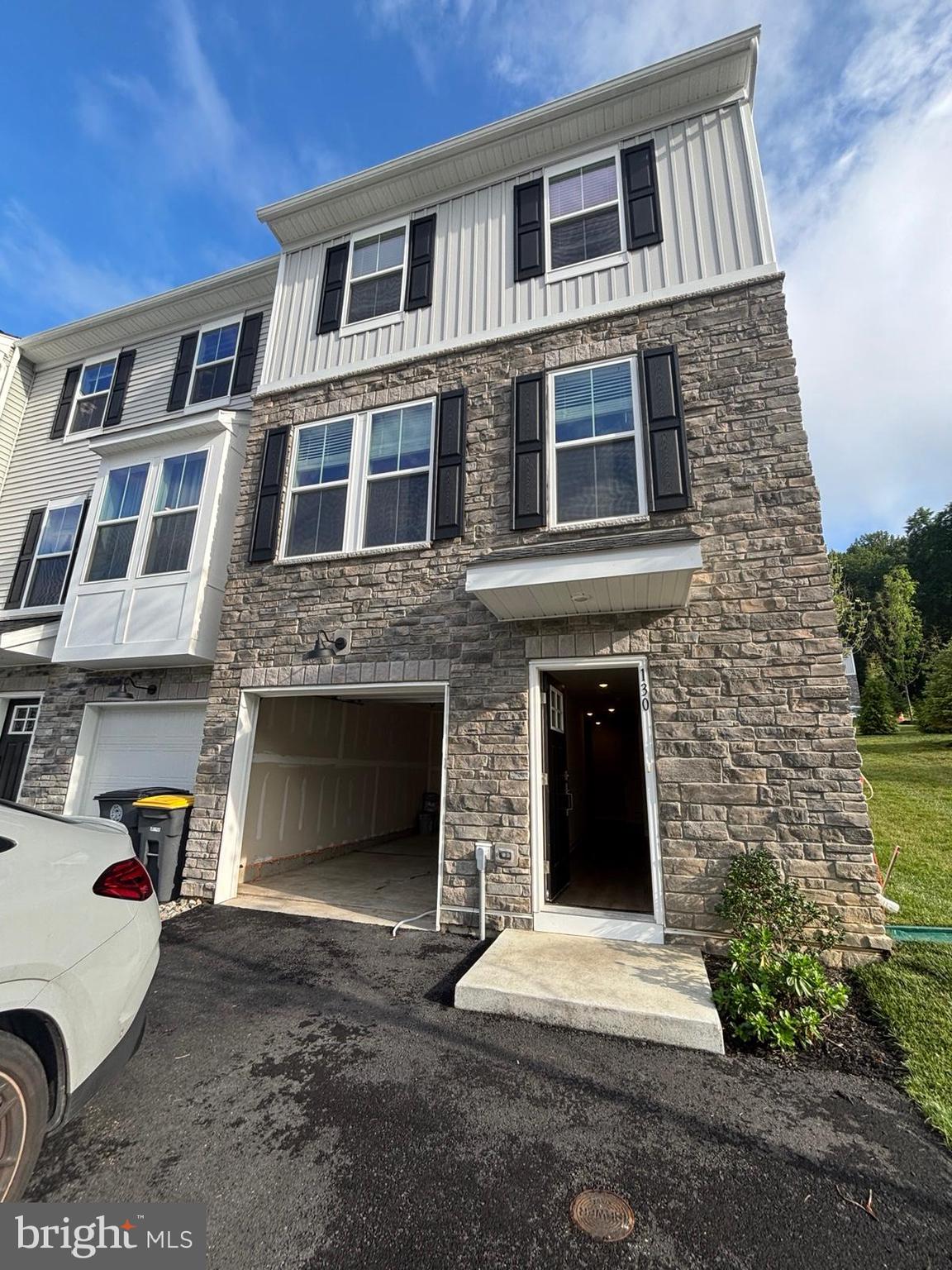 130 ABRAMO VICTOR DRIVE