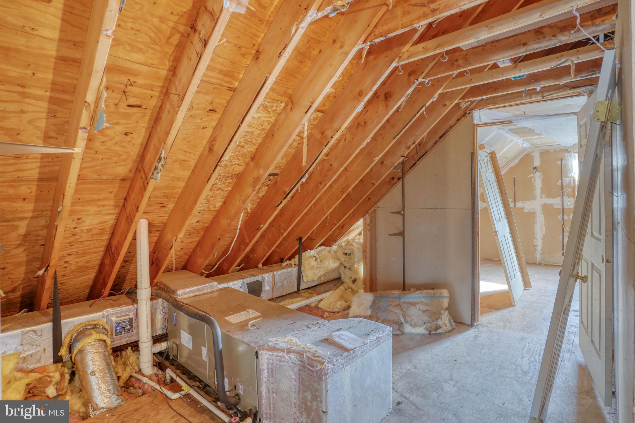 WOODLAND FARMS - Residential