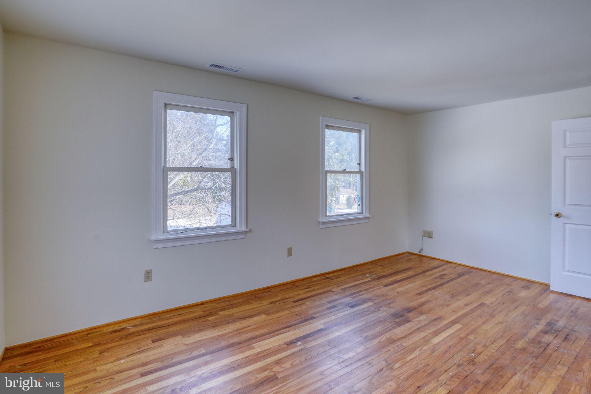 WOODLAND FARMS - Residential