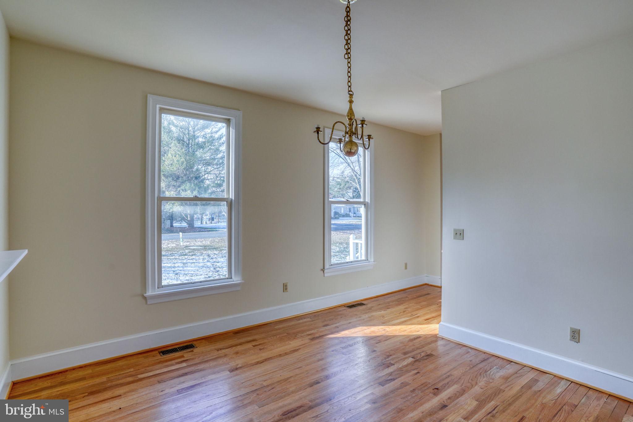 WOODLAND FARMS - Residential