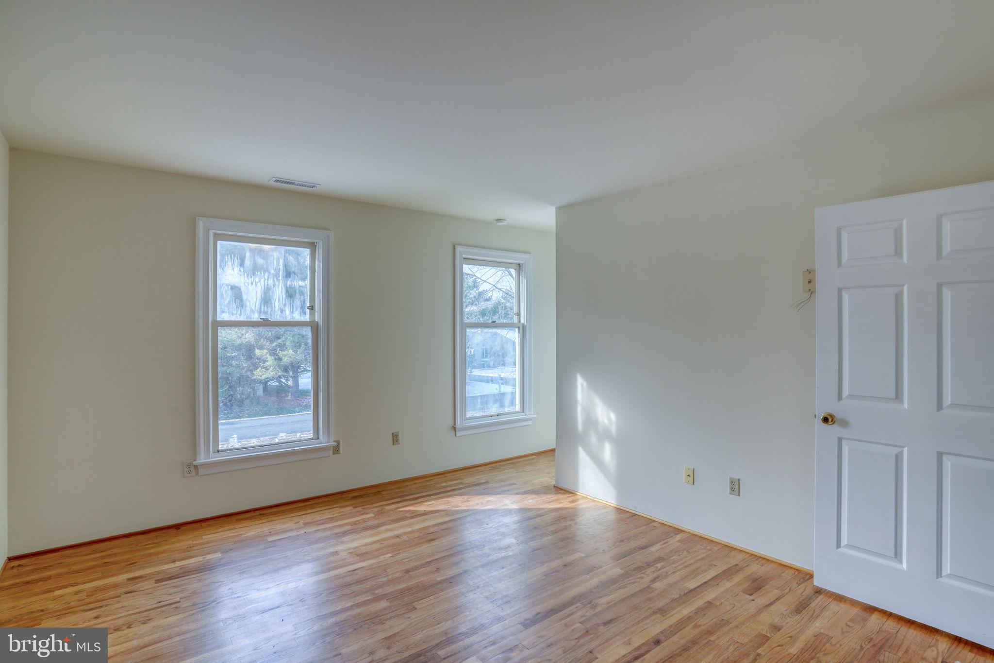 WOODLAND FARMS - Residential