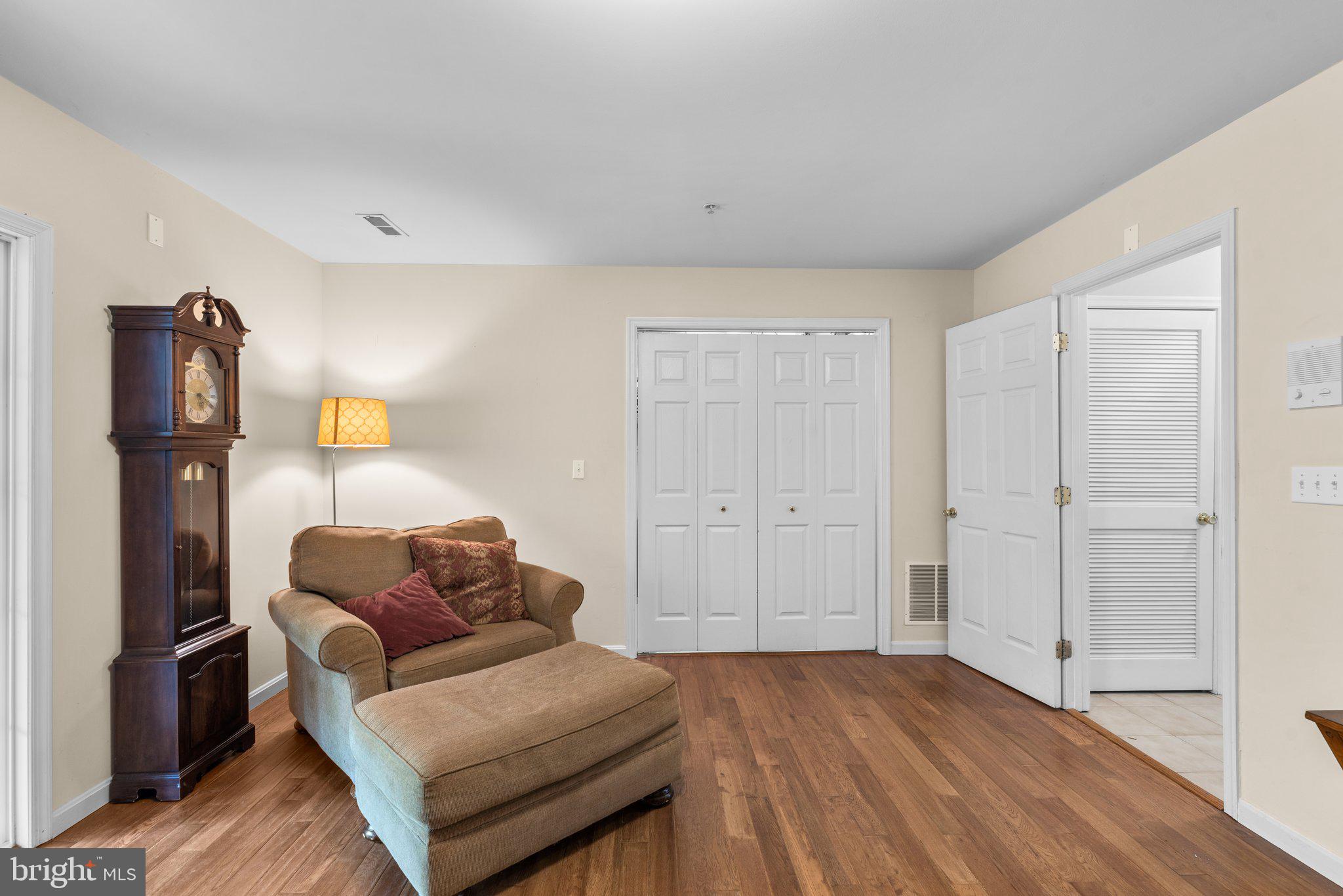 WOODS LANDING - Residential