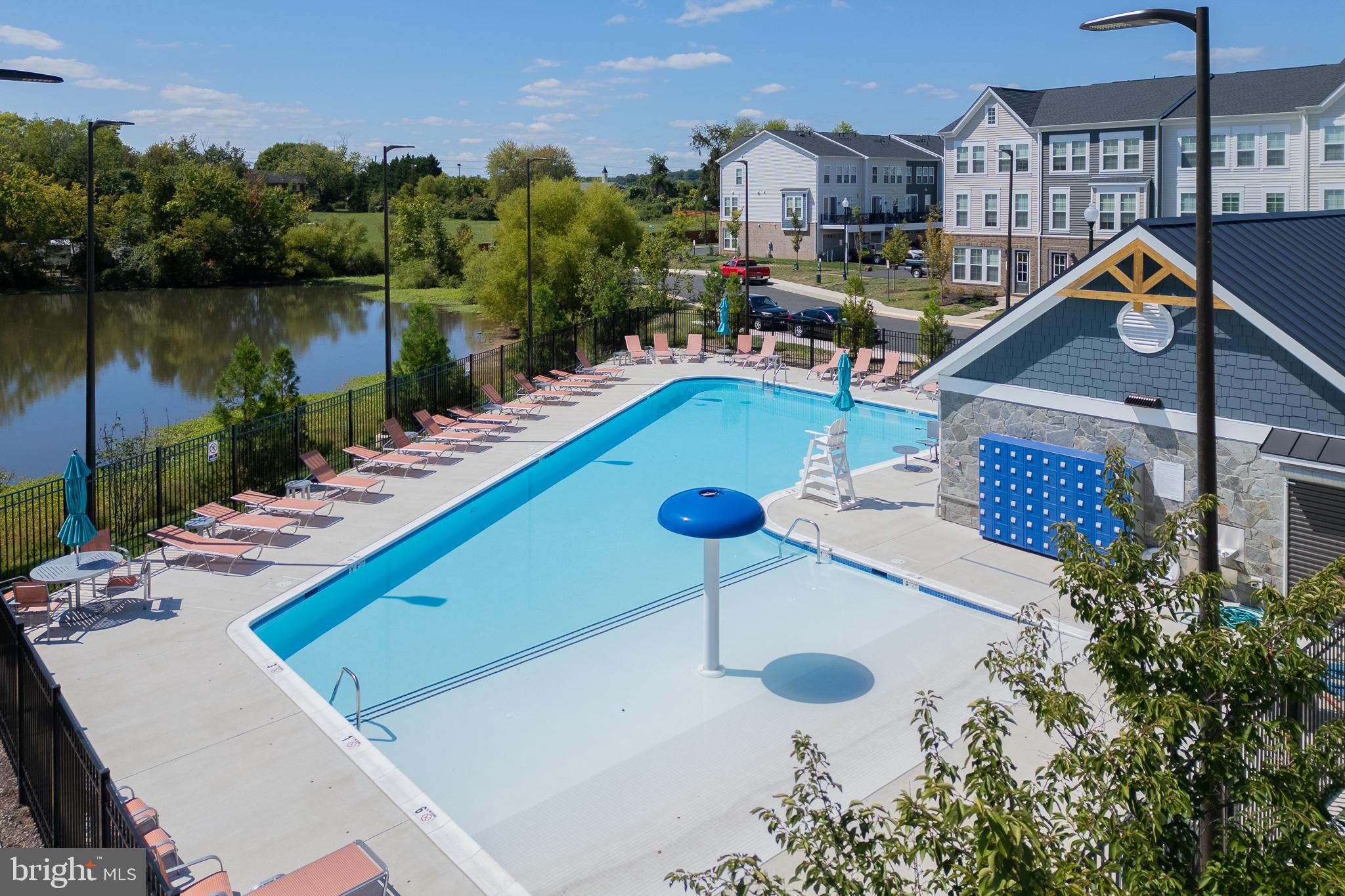 ROBINSON VILLAGE - Residential