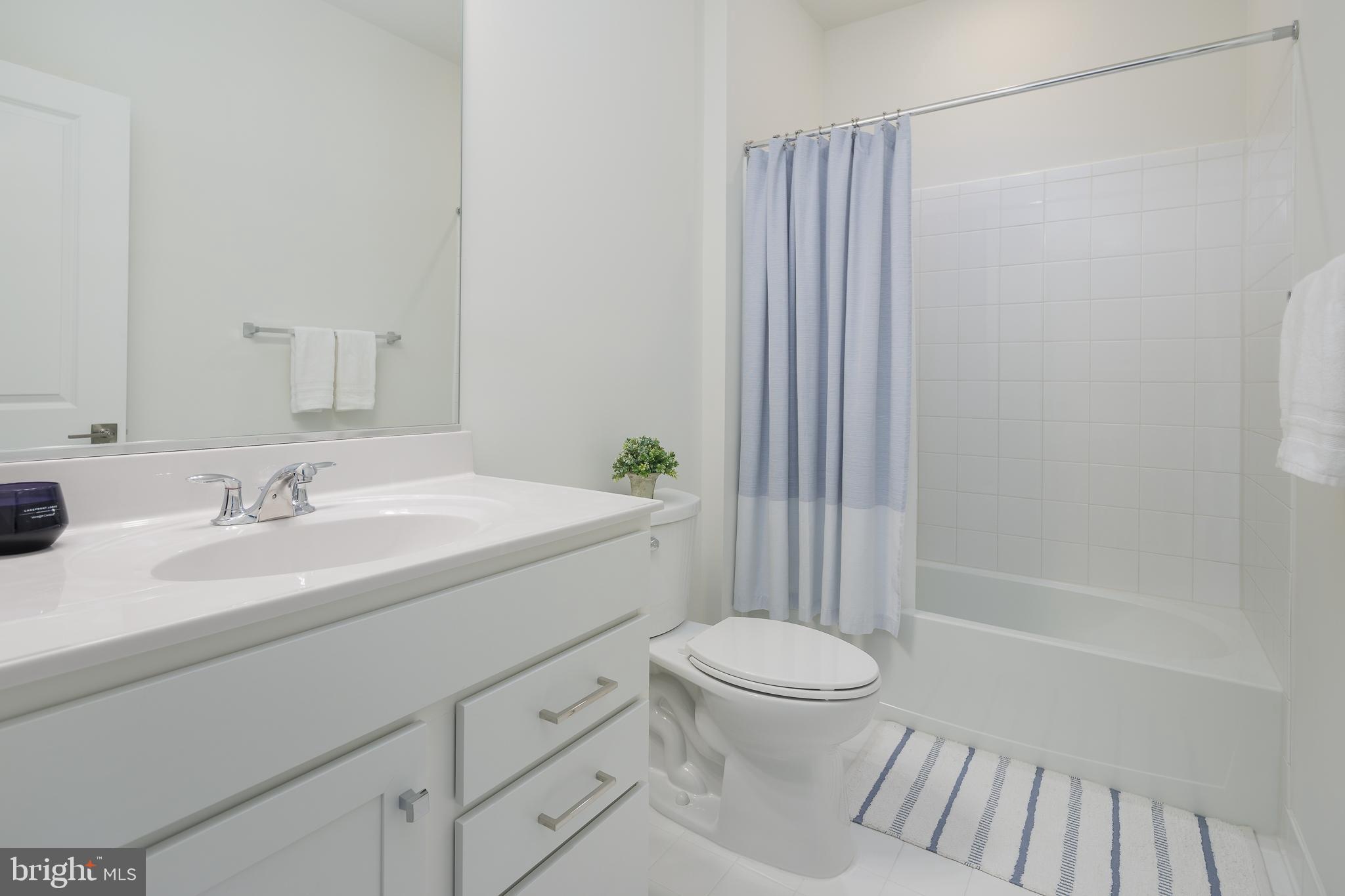 ROBINSON VILLAGE - Residential