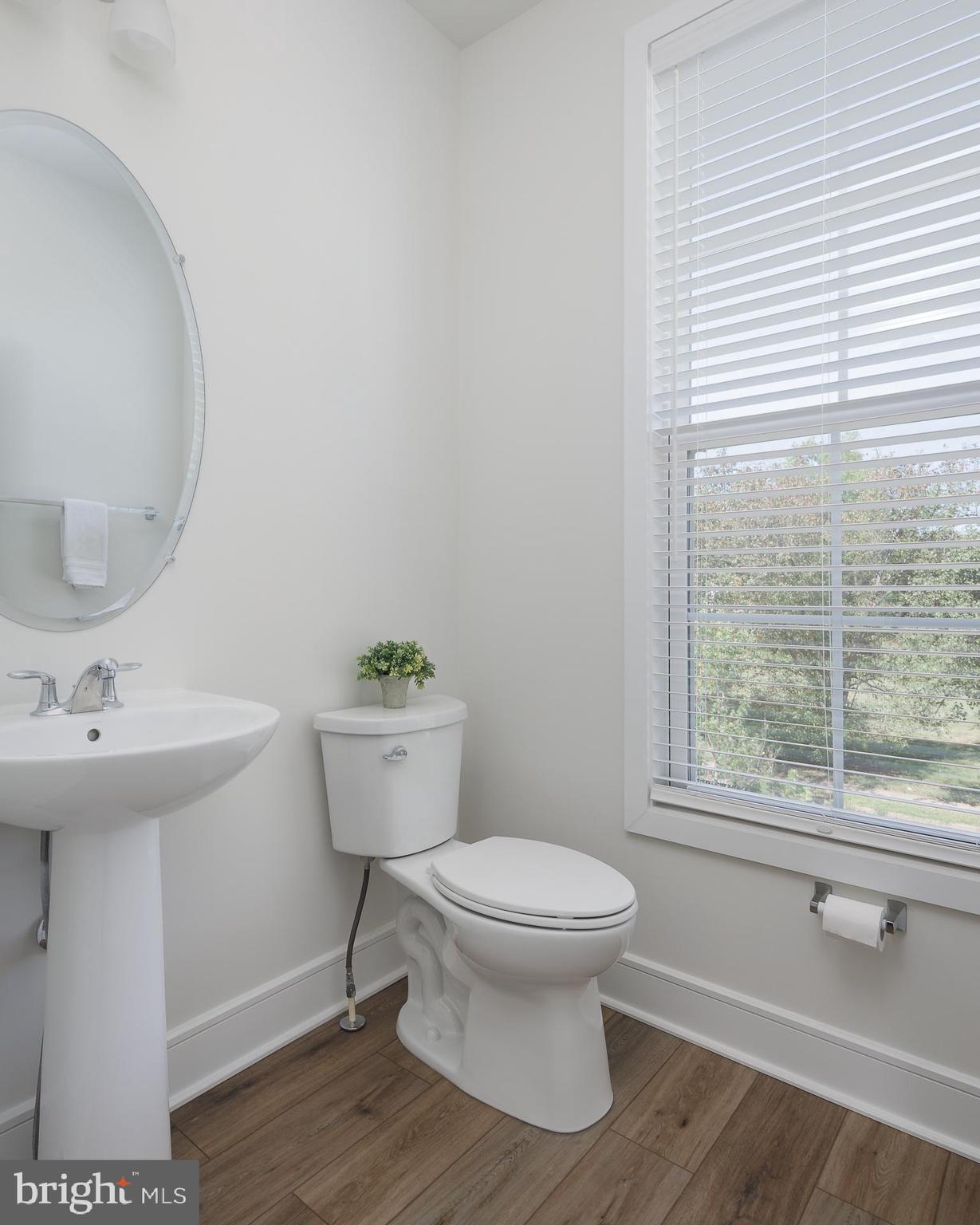 ROBINSON VILLAGE - Residential