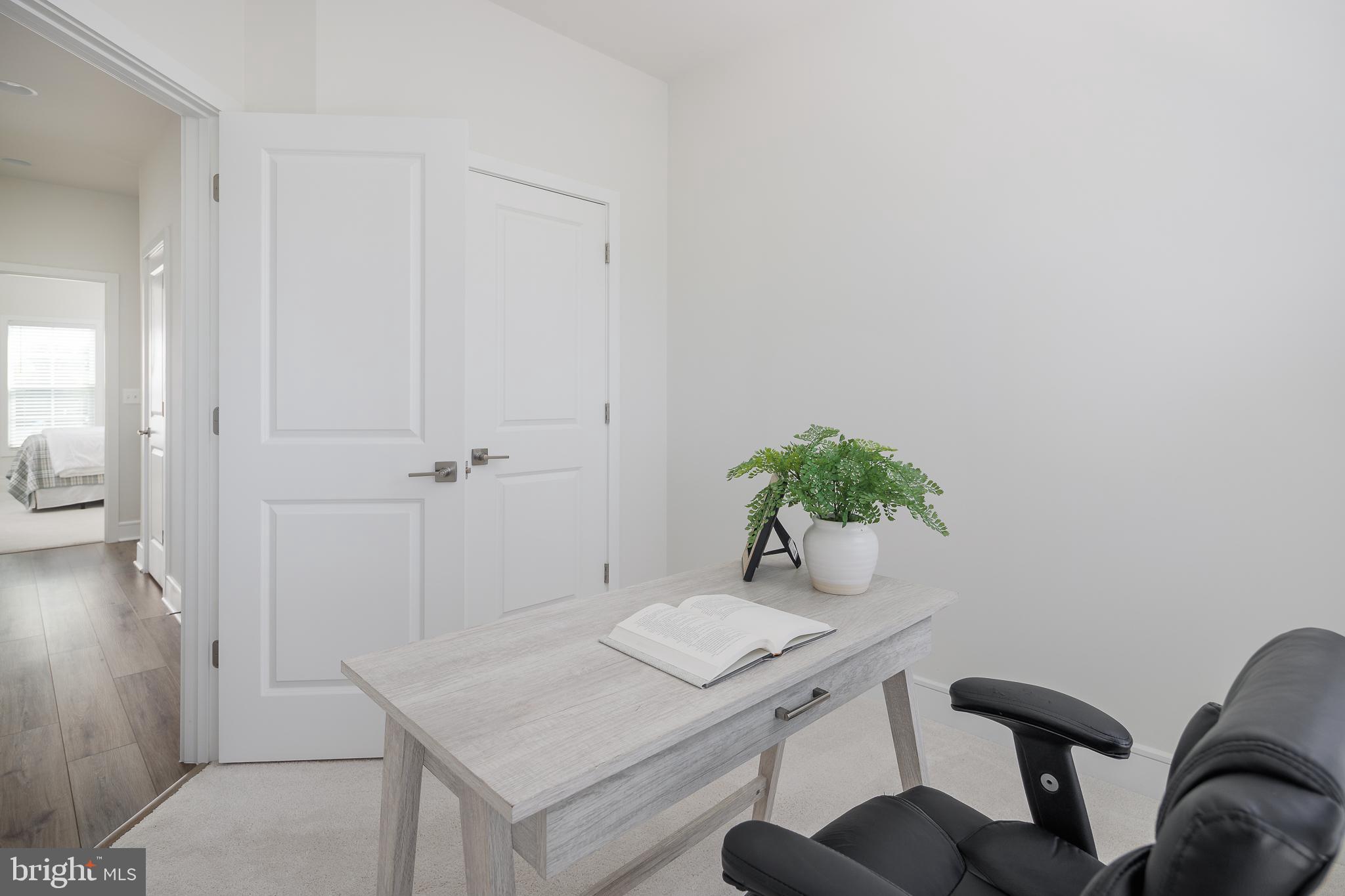 ROBINSON VILLAGE - Residential