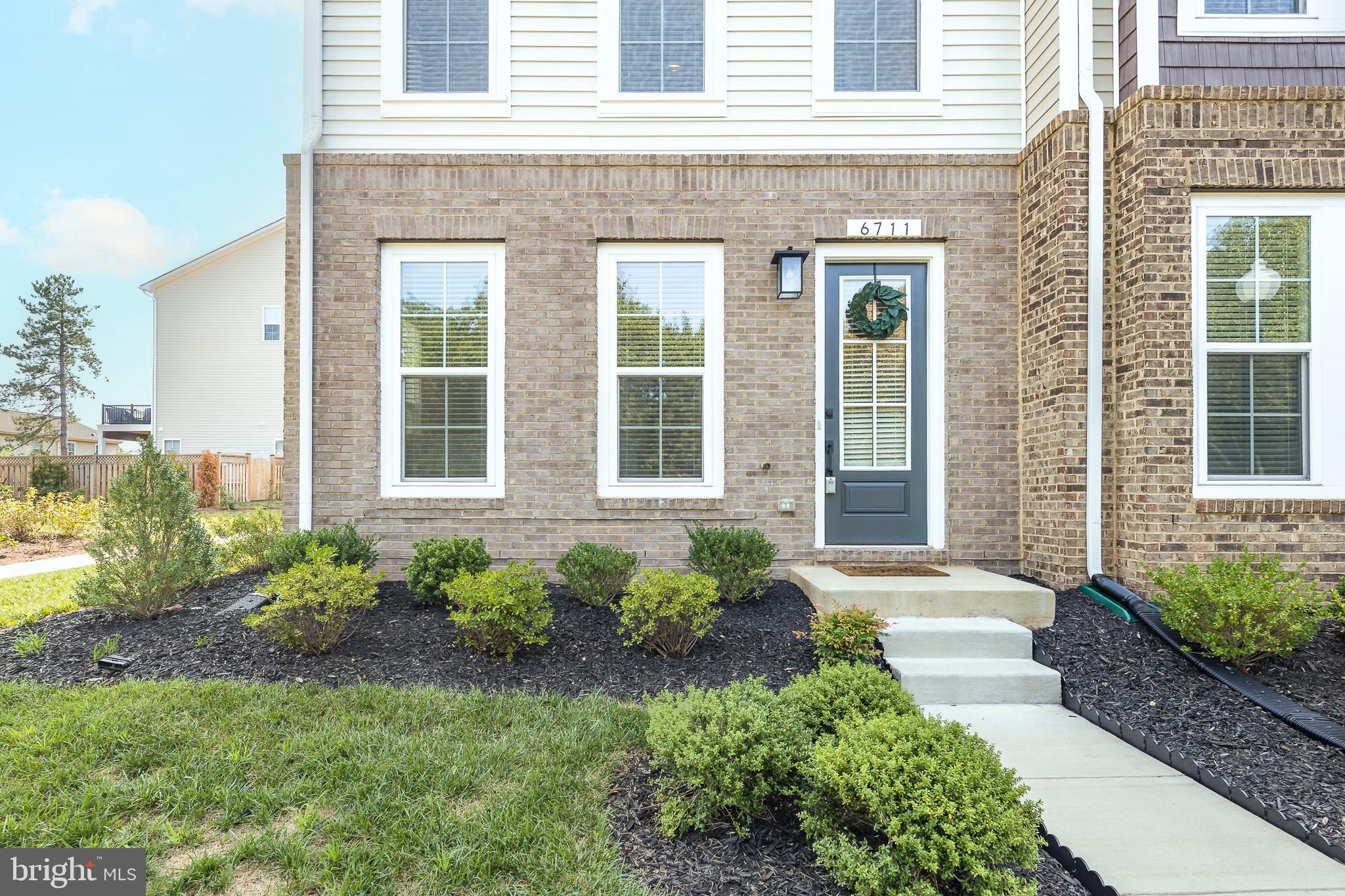 ROBINSON VILLAGE - Residential