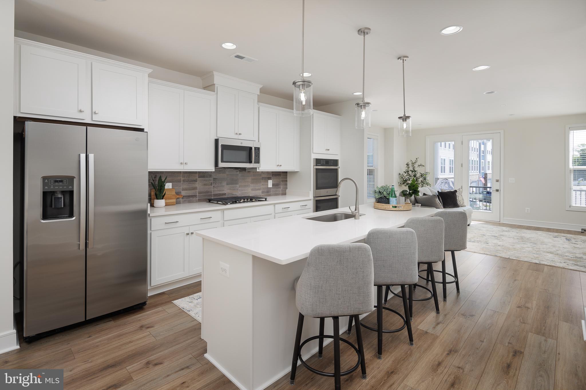 ROBINSON VILLAGE - Residential