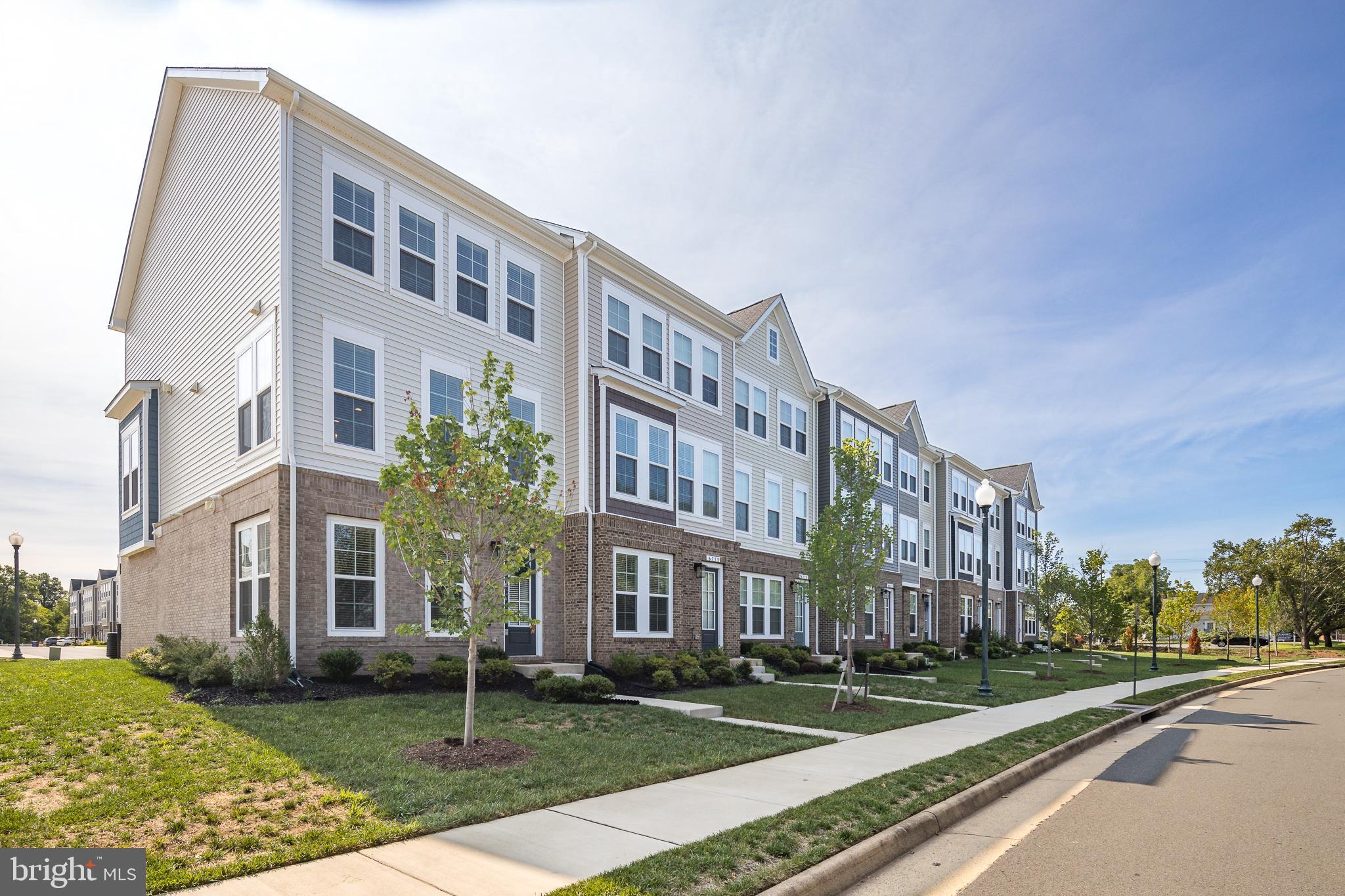 ROBINSON VILLAGE - Residential