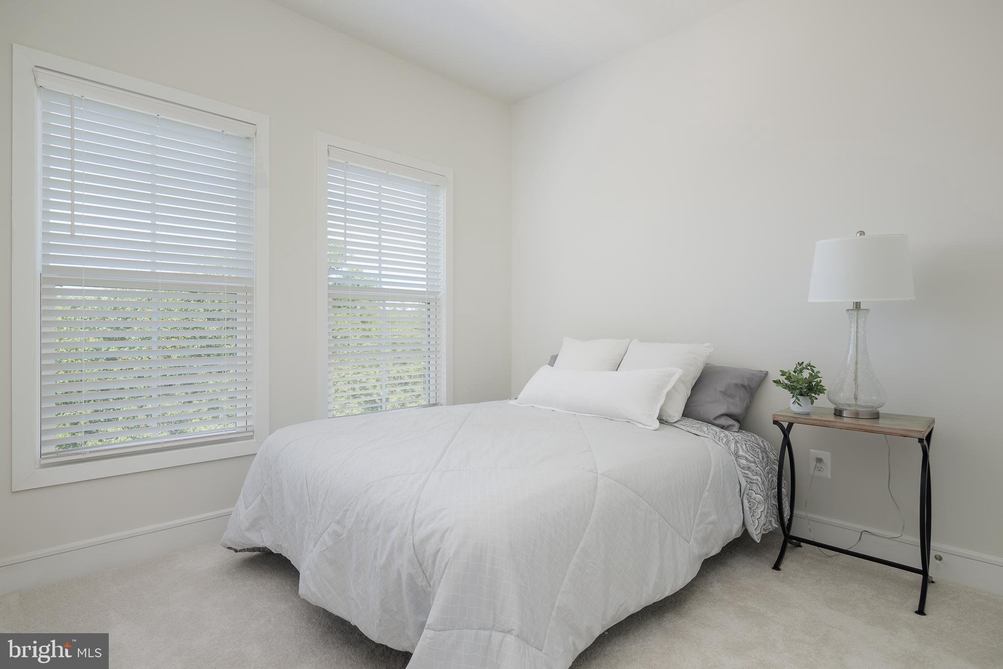 ROBINSON VILLAGE - Residential