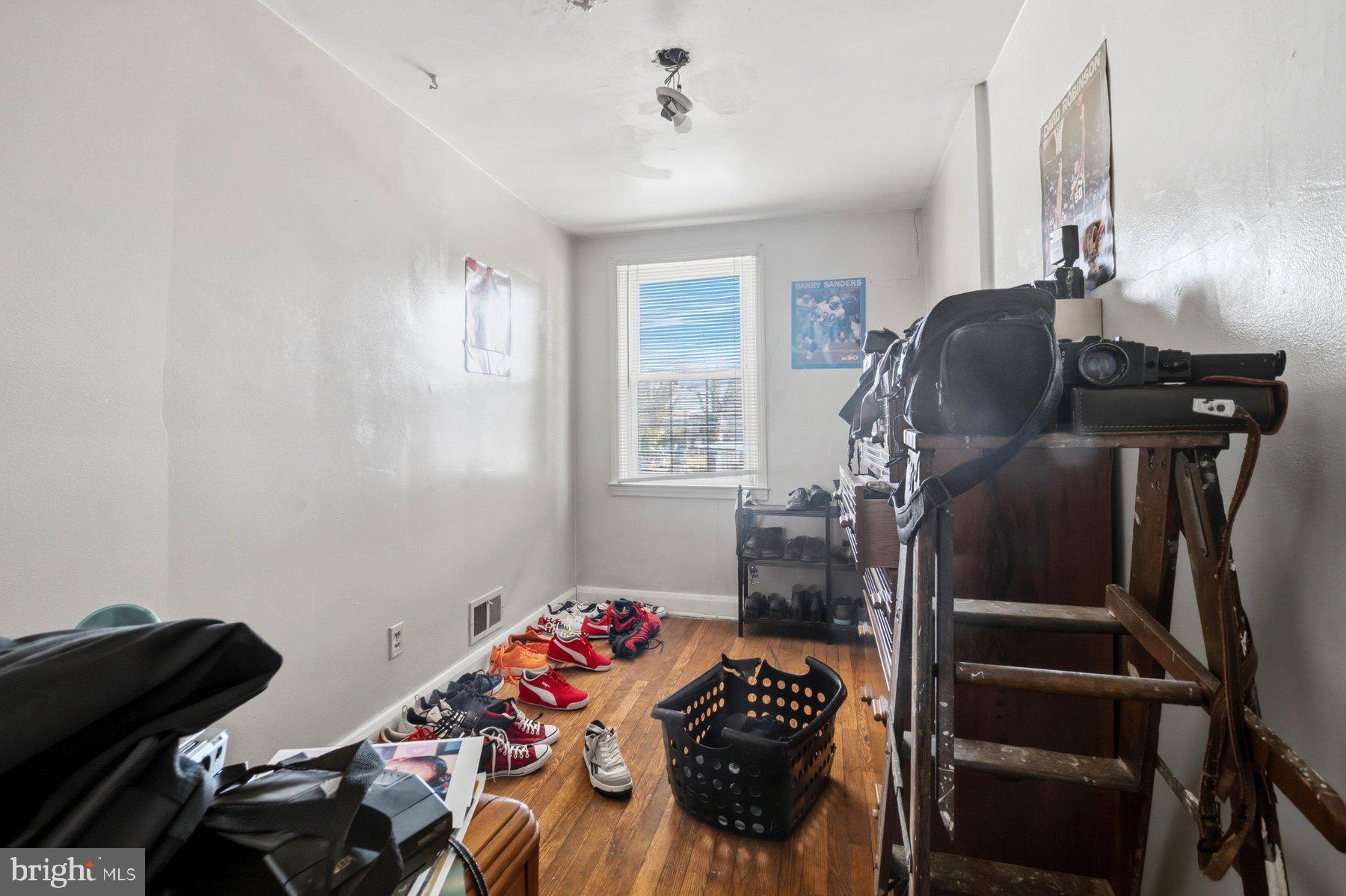 LANGSTON HUGHES - Residential