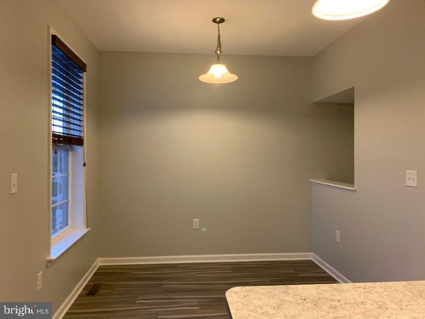 KENSINGTON TERRACE - Residential Lease