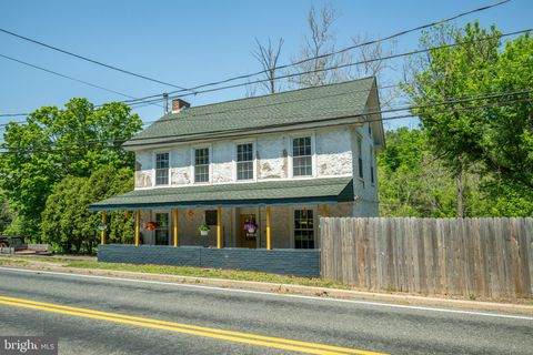 9708 EASTON ROAD KINTNERSVILLE PA 18930