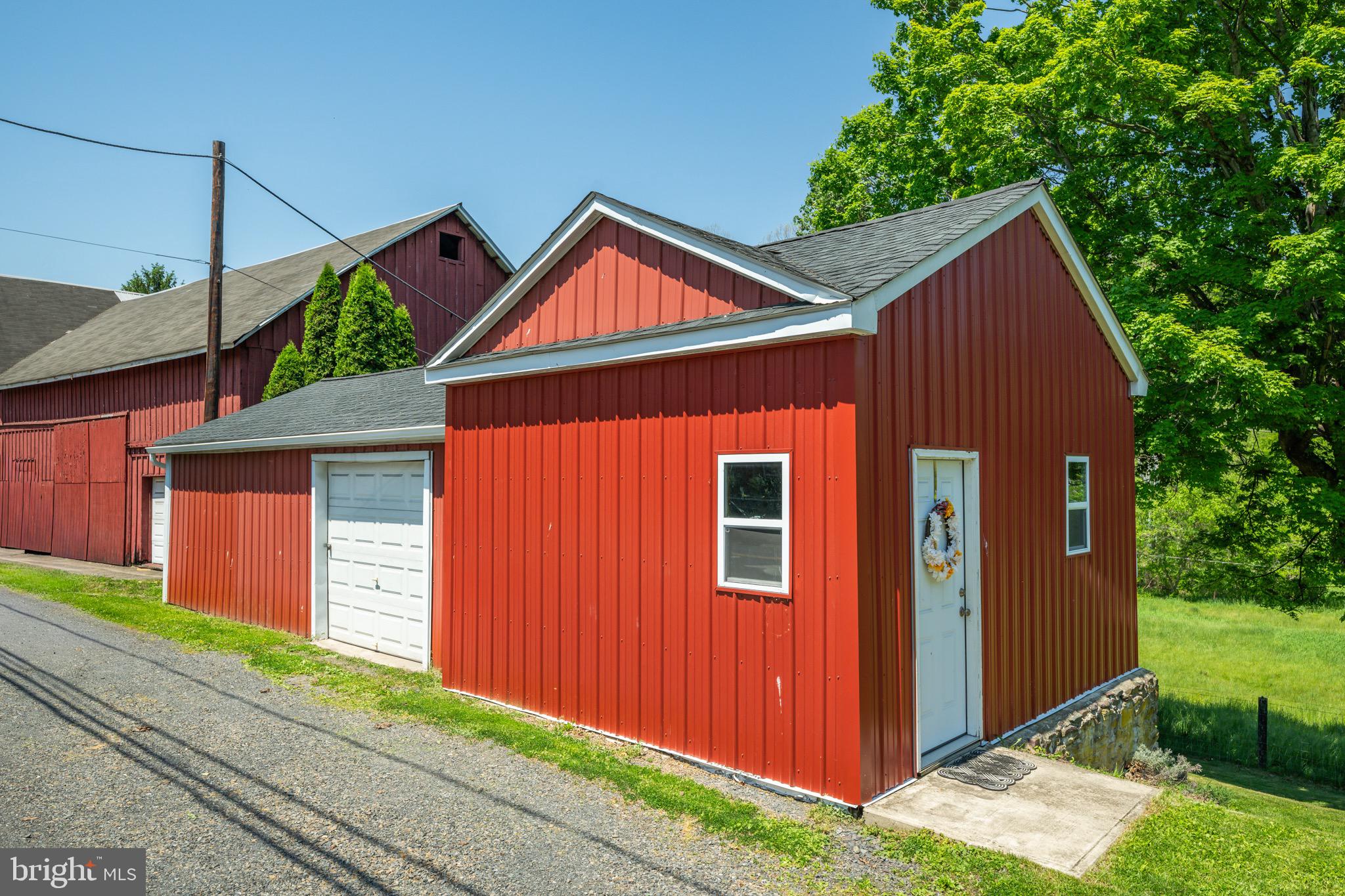 9708 EASTON ROAD