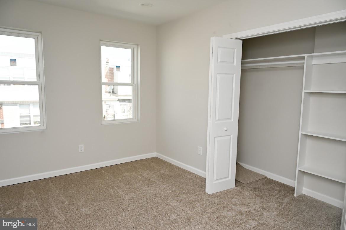 PHILADELPHIA (SOUTHWEST) - Residential