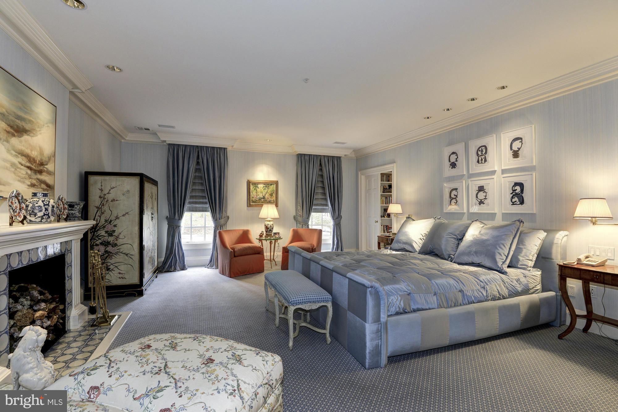 BURNING TREE - Residential