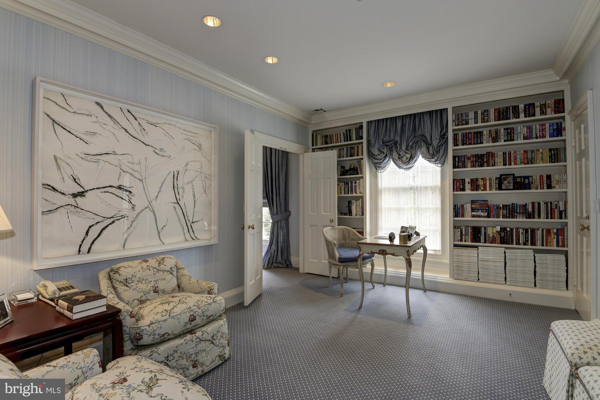 BURNING TREE - Residential