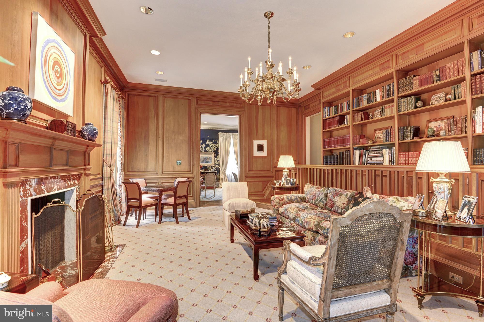 BURNING TREE - Residential